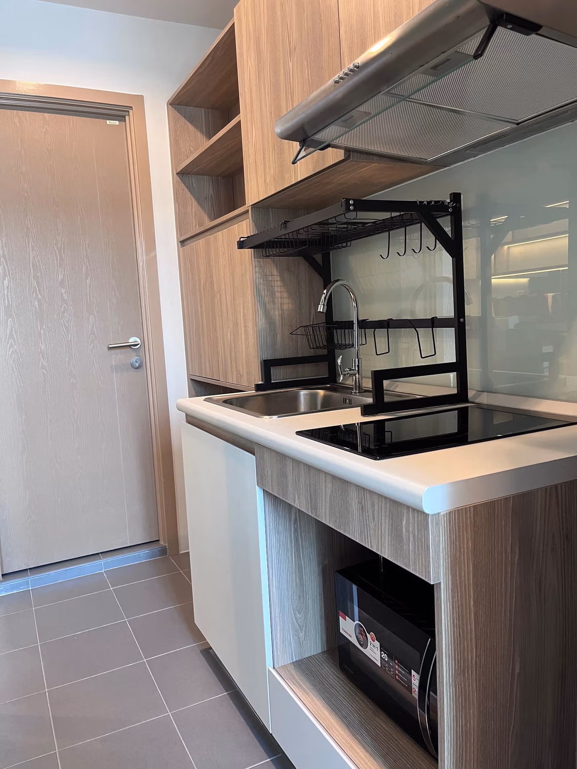 Condo - Image 13