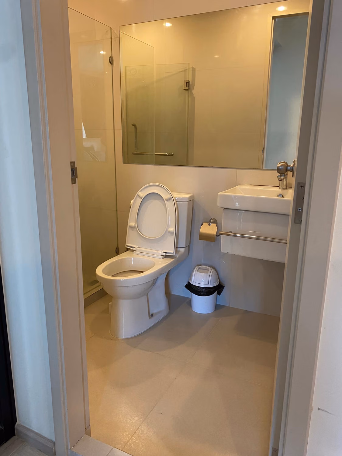 Condo for Rent at Life Asoke - Image 8