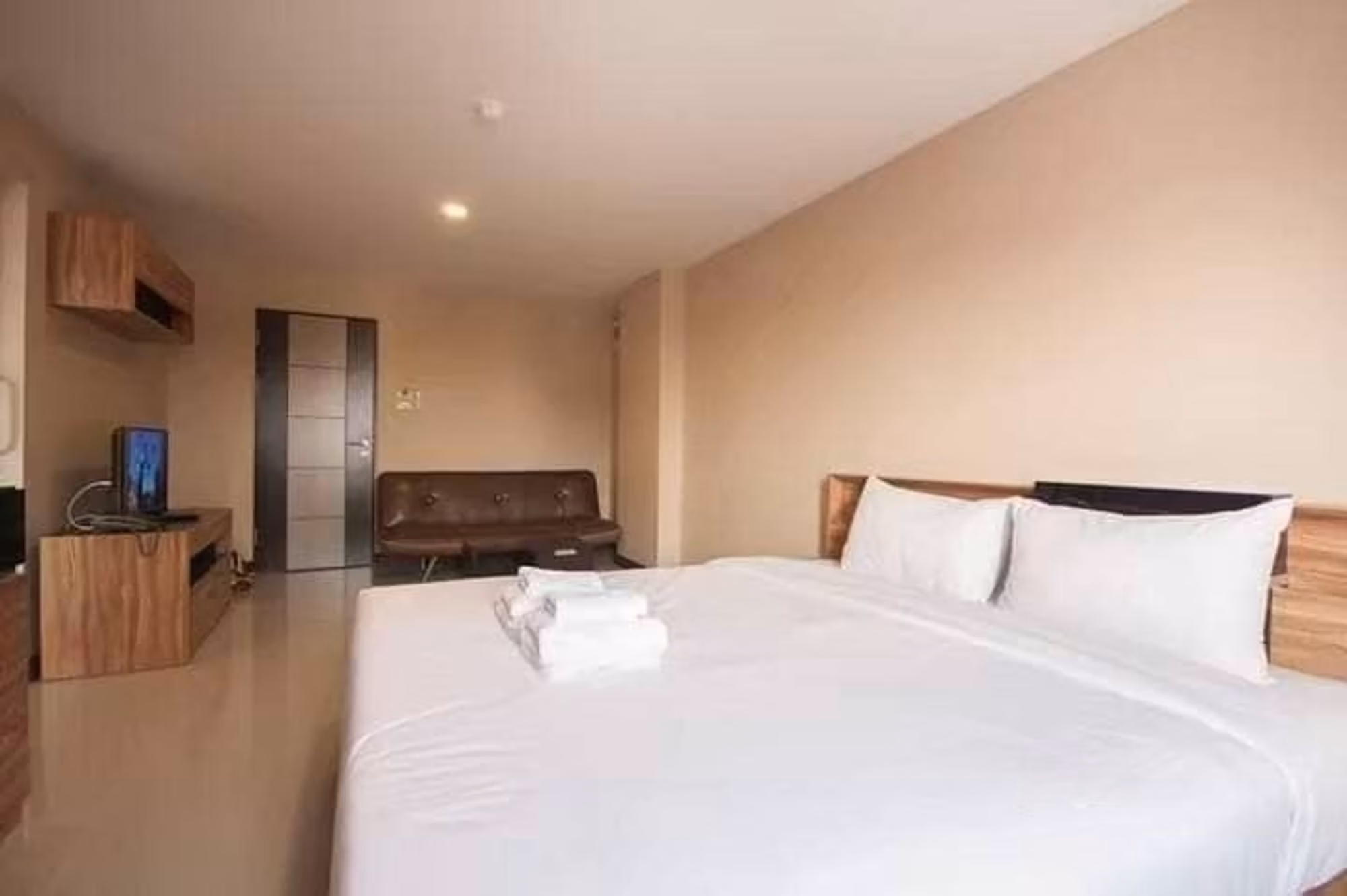undefined Bed Condo for Rent in Mueang Chiang Mai - Image 4
