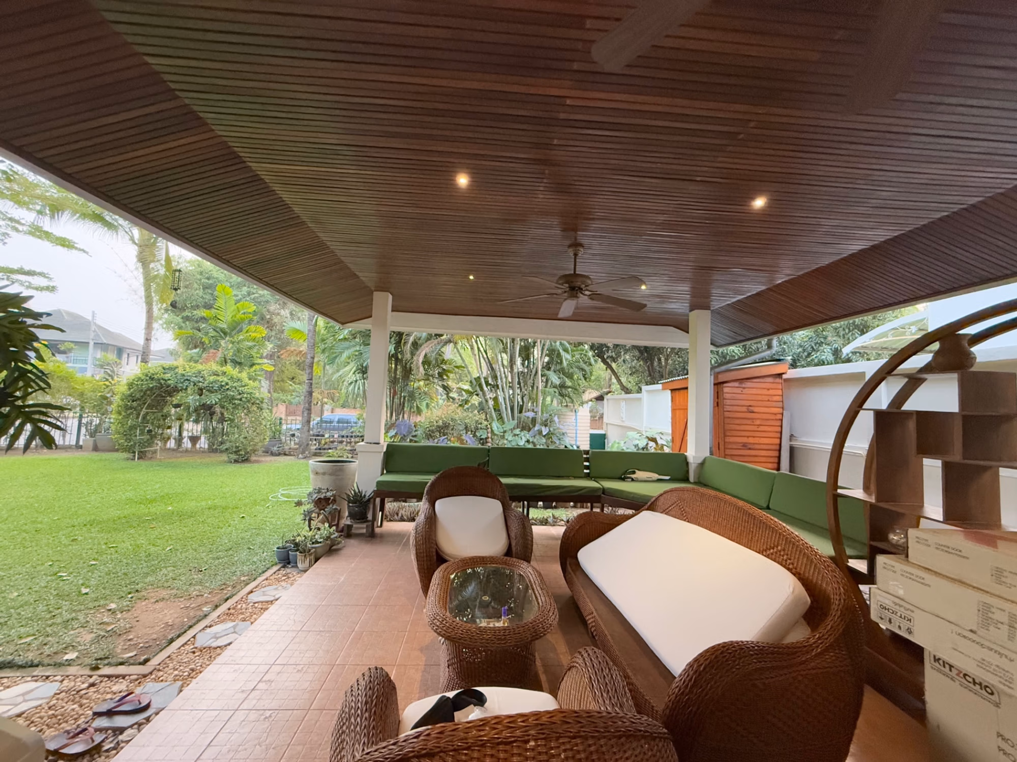 3 Bed House for Rent in Hang Dong - Image 10