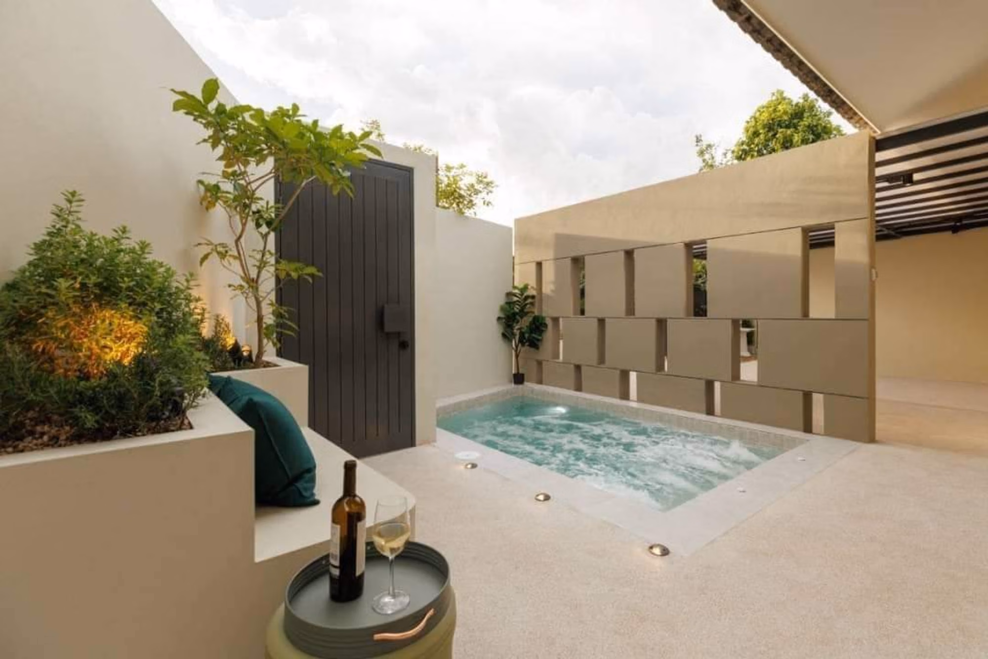 3 Bed House for Sale in Hang Dong - Image 2