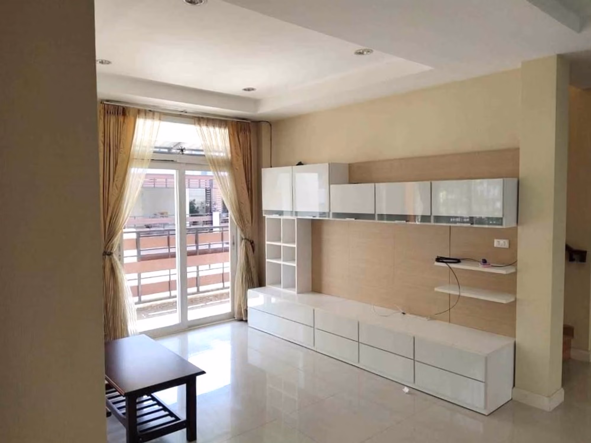 3 Bed House for Rent in Mueang Chiang Mai - Image 3