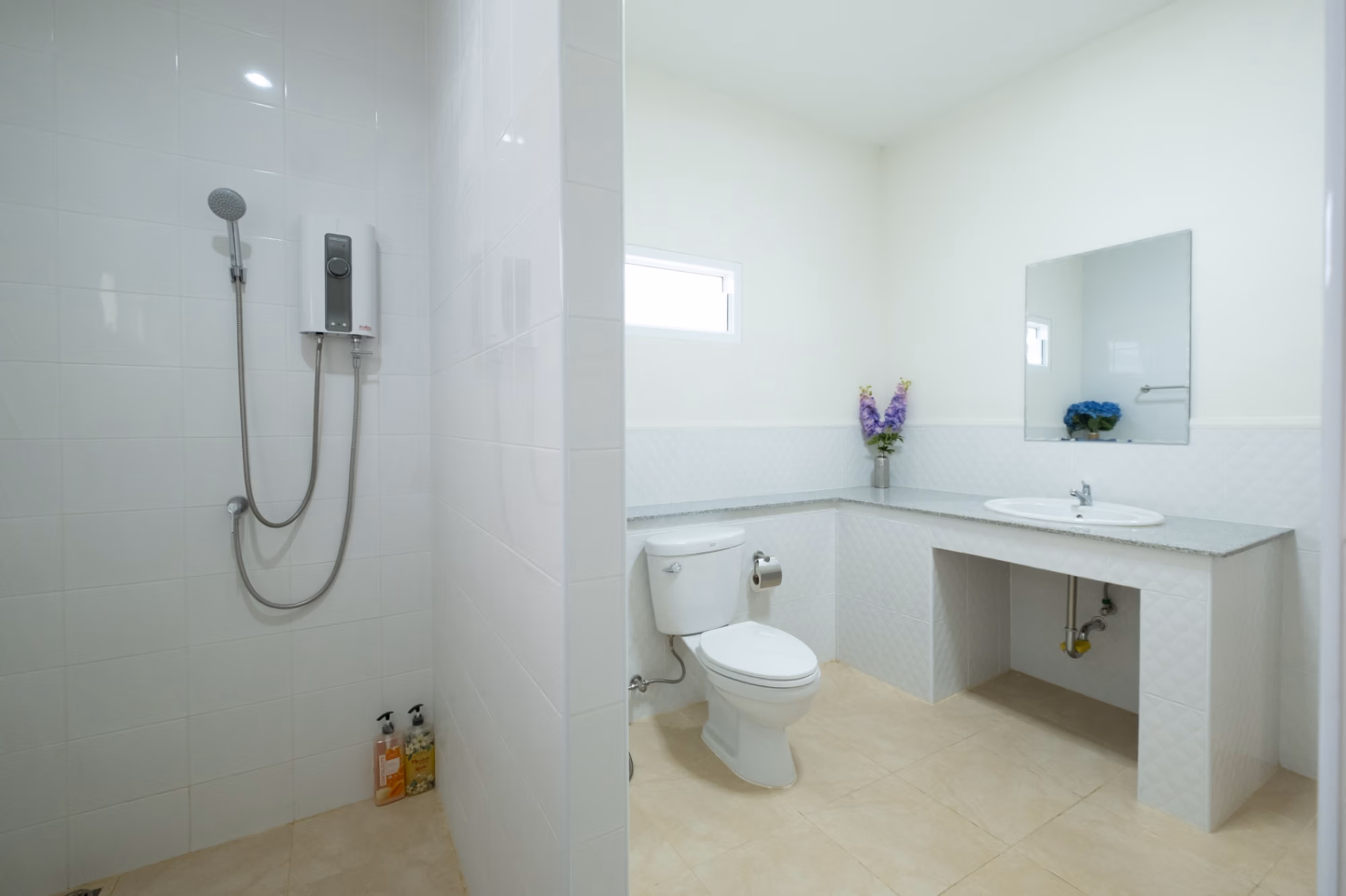 4 Bed House for Rent in Mueang Chiang Mai - Image 14