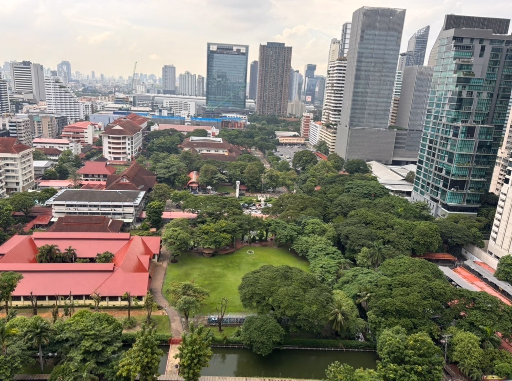 1 Bed Condo for Rent in Watthana - Image 5