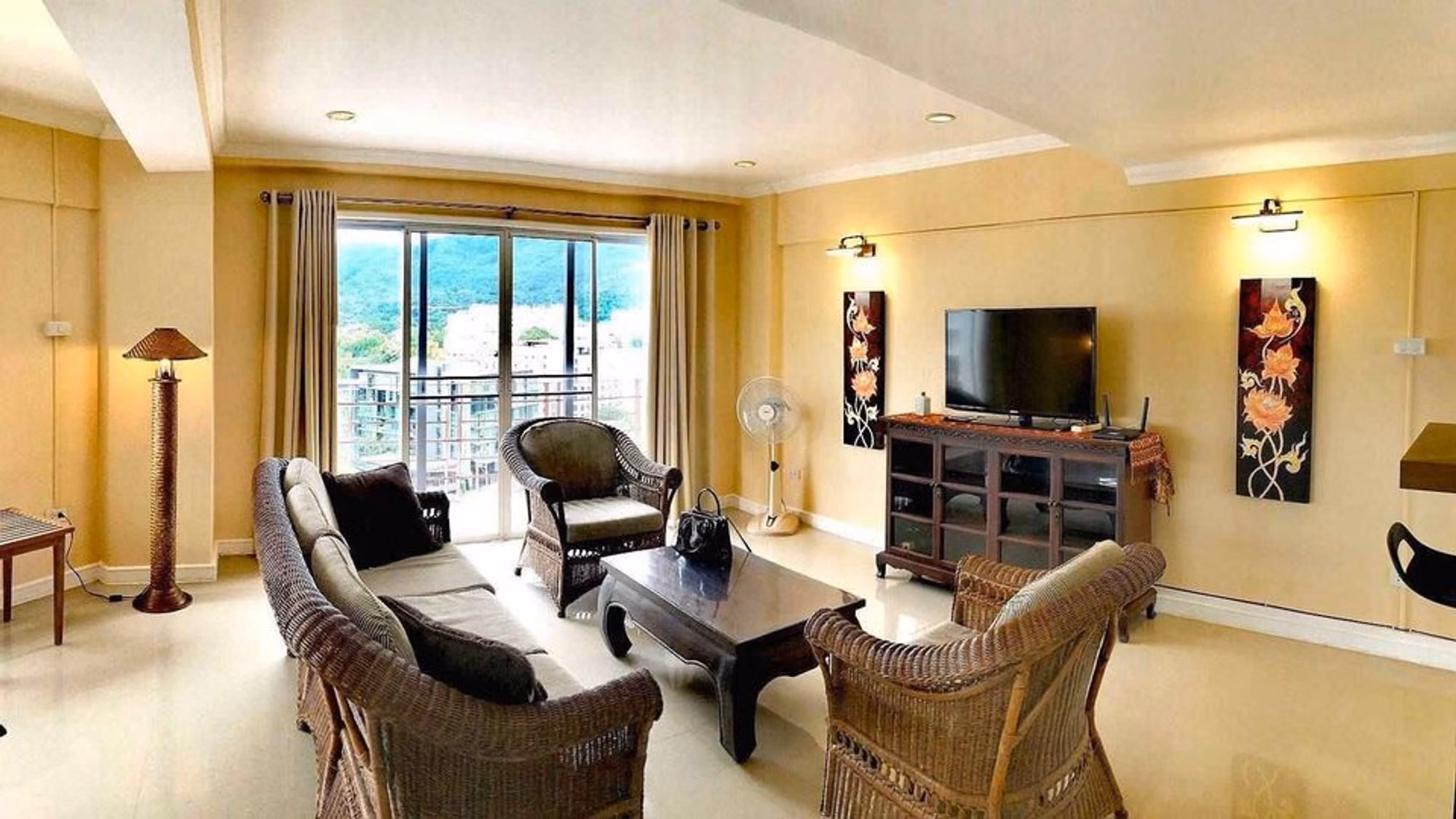 2 Bed Condo for Sale in Mueang Chiang Mai - Image 1