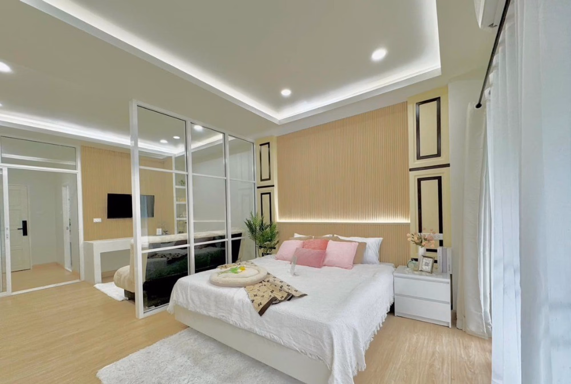 1 ห้องนอน คอนโด สำหรับ ขาย ใน Mueang Chiang Mai District - Image 1