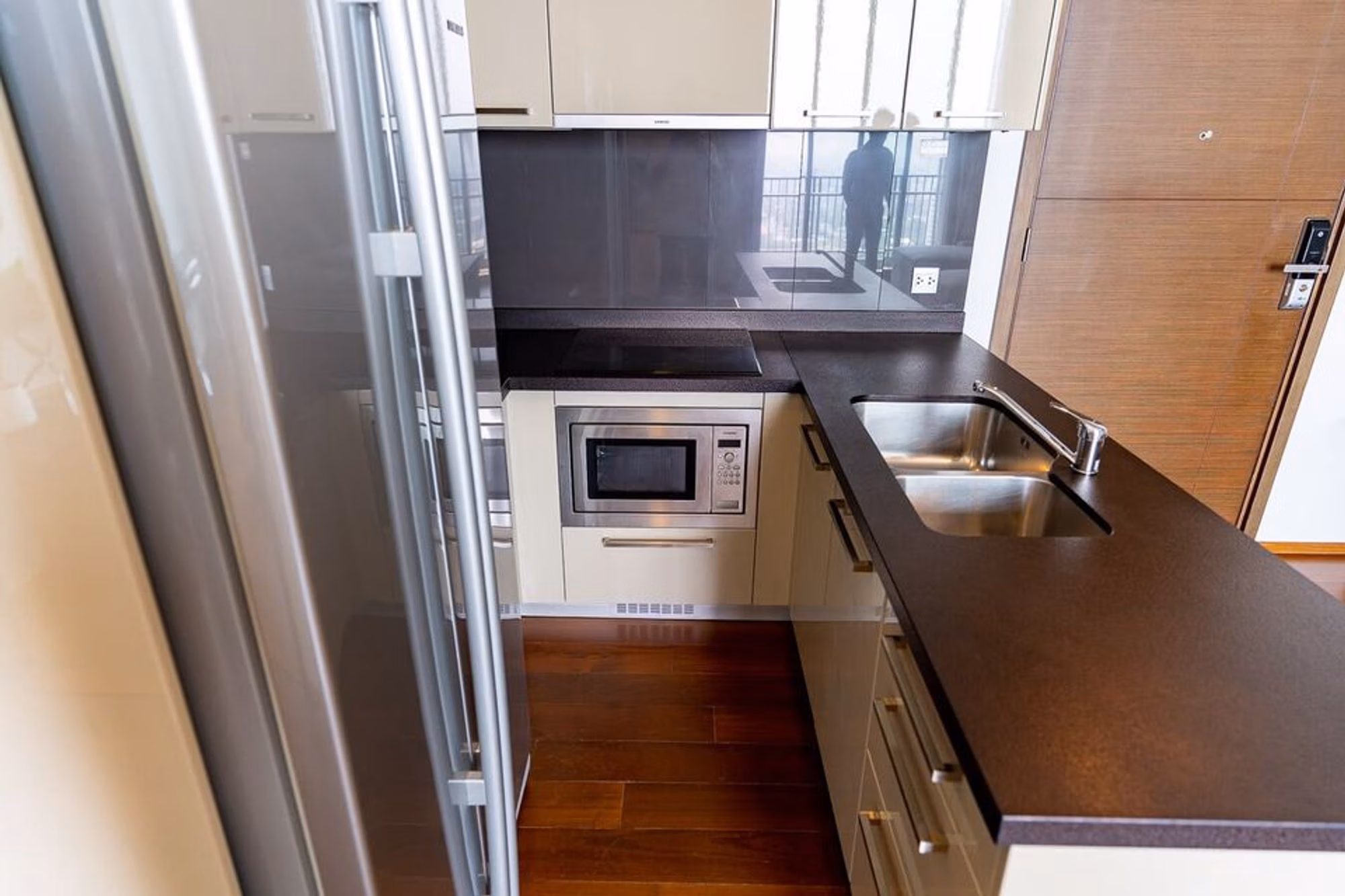 Condo - Image 17