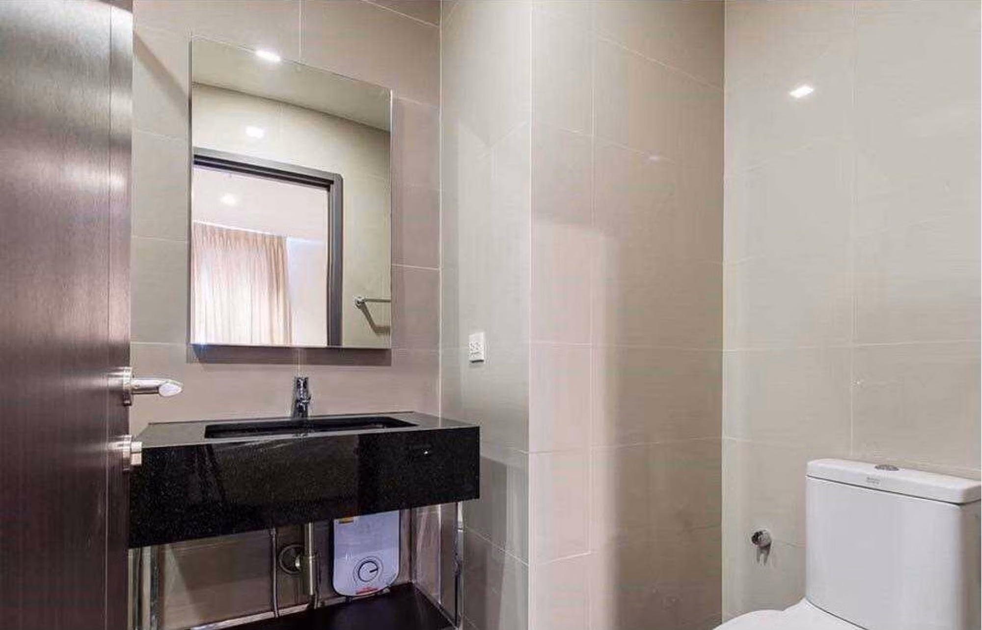 1 ห้องนอน Condo สำหรับ จำหน่าย ใน วัฒนา - Image 5