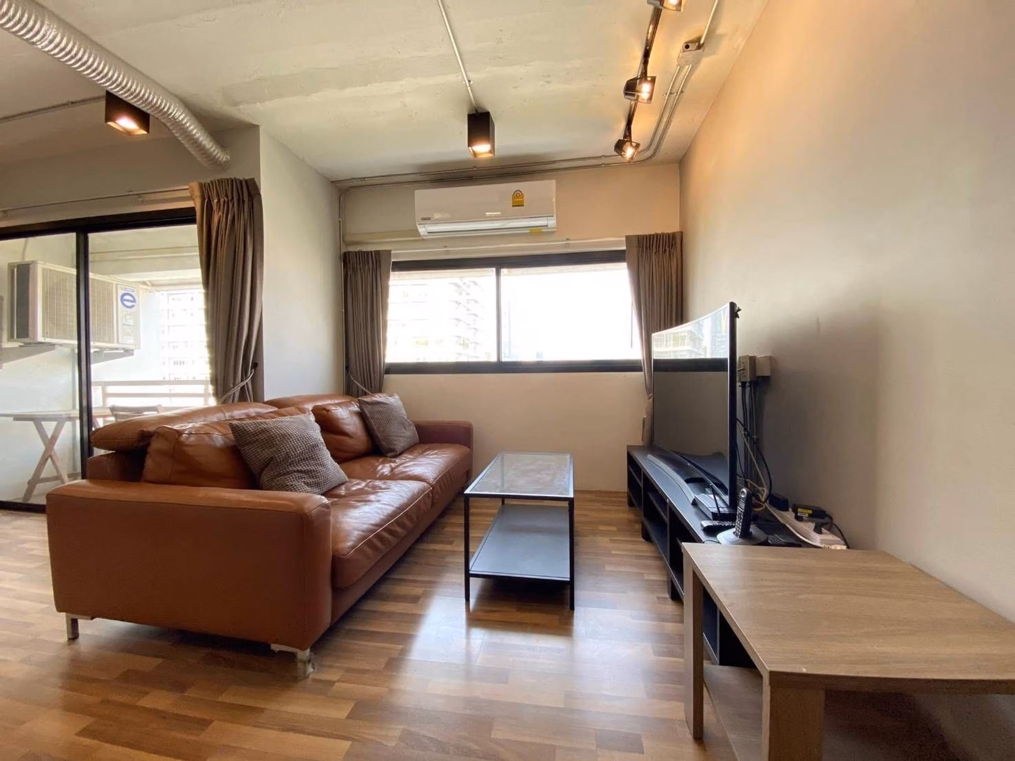2 ห้องนอน คอนโด สำหรับ จำหน่าย ใน Watthana - Image 2