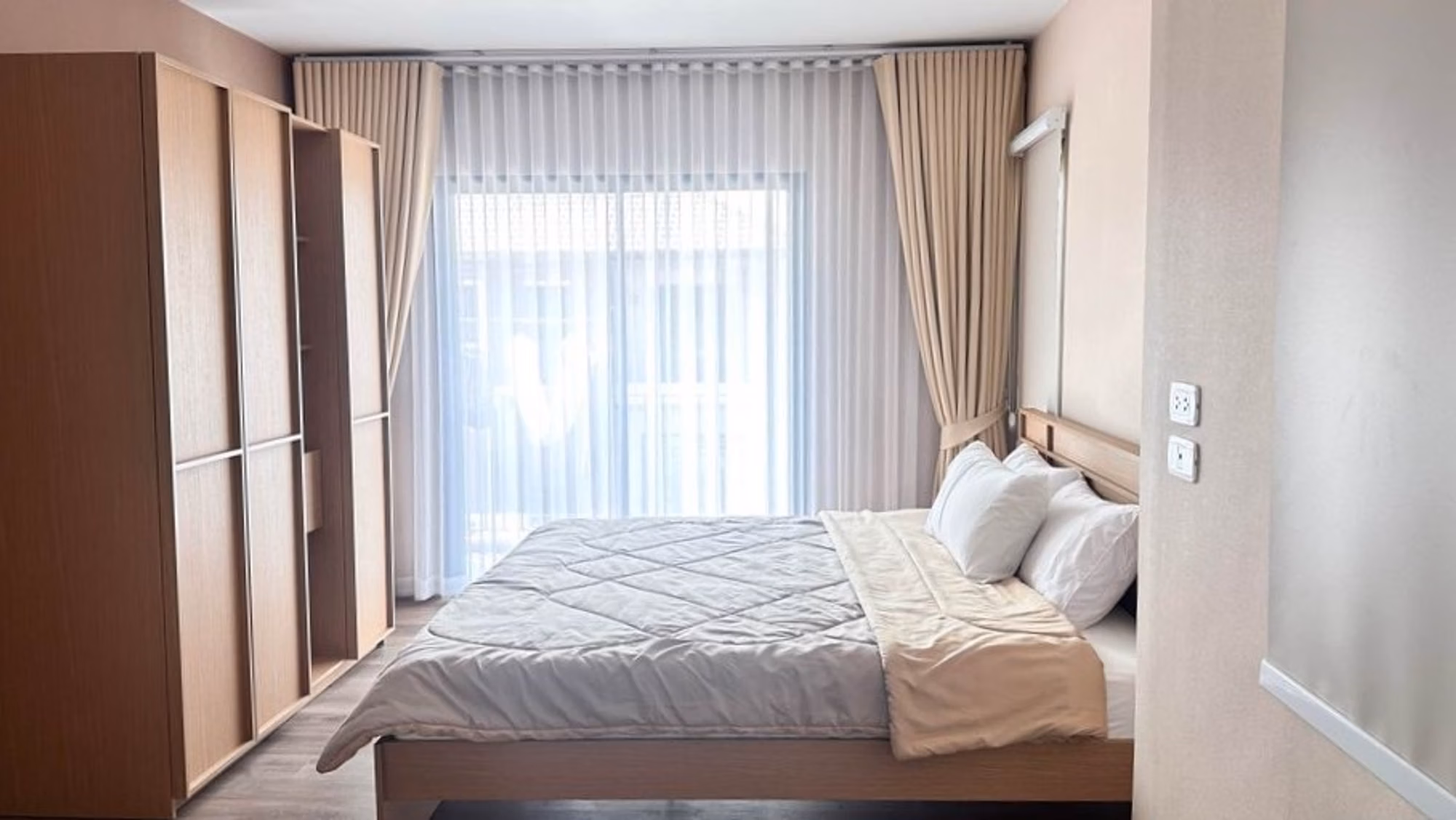 3 Bed House for Sale in San Kamphaeng - Image 9