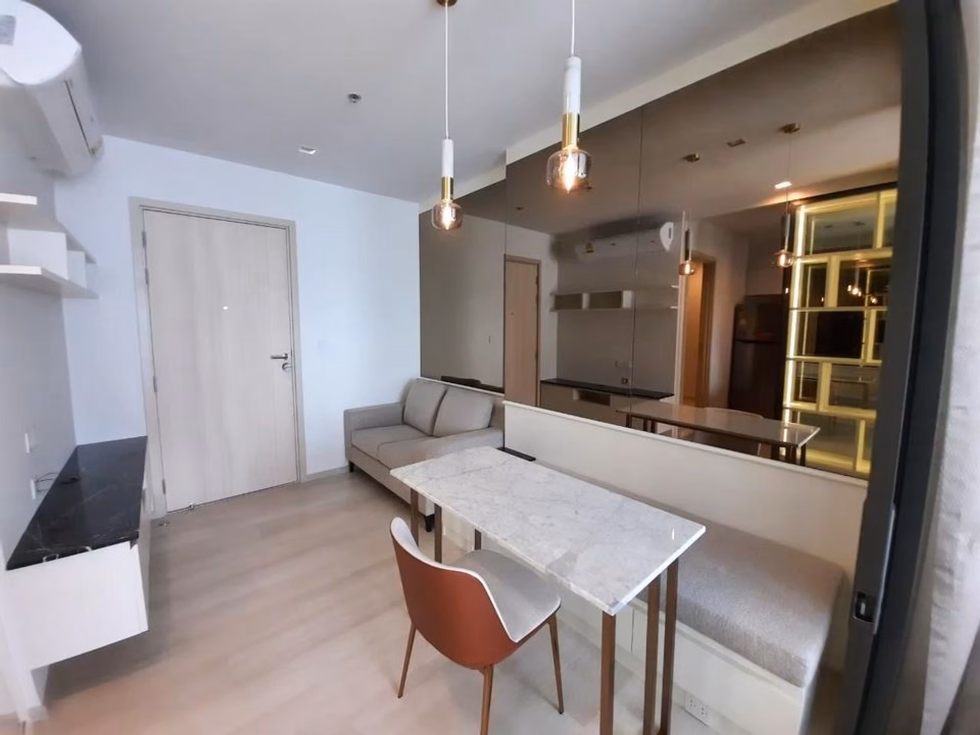 1 Bed Condo for Rent  Near Phloen Chit BTS - Image 1