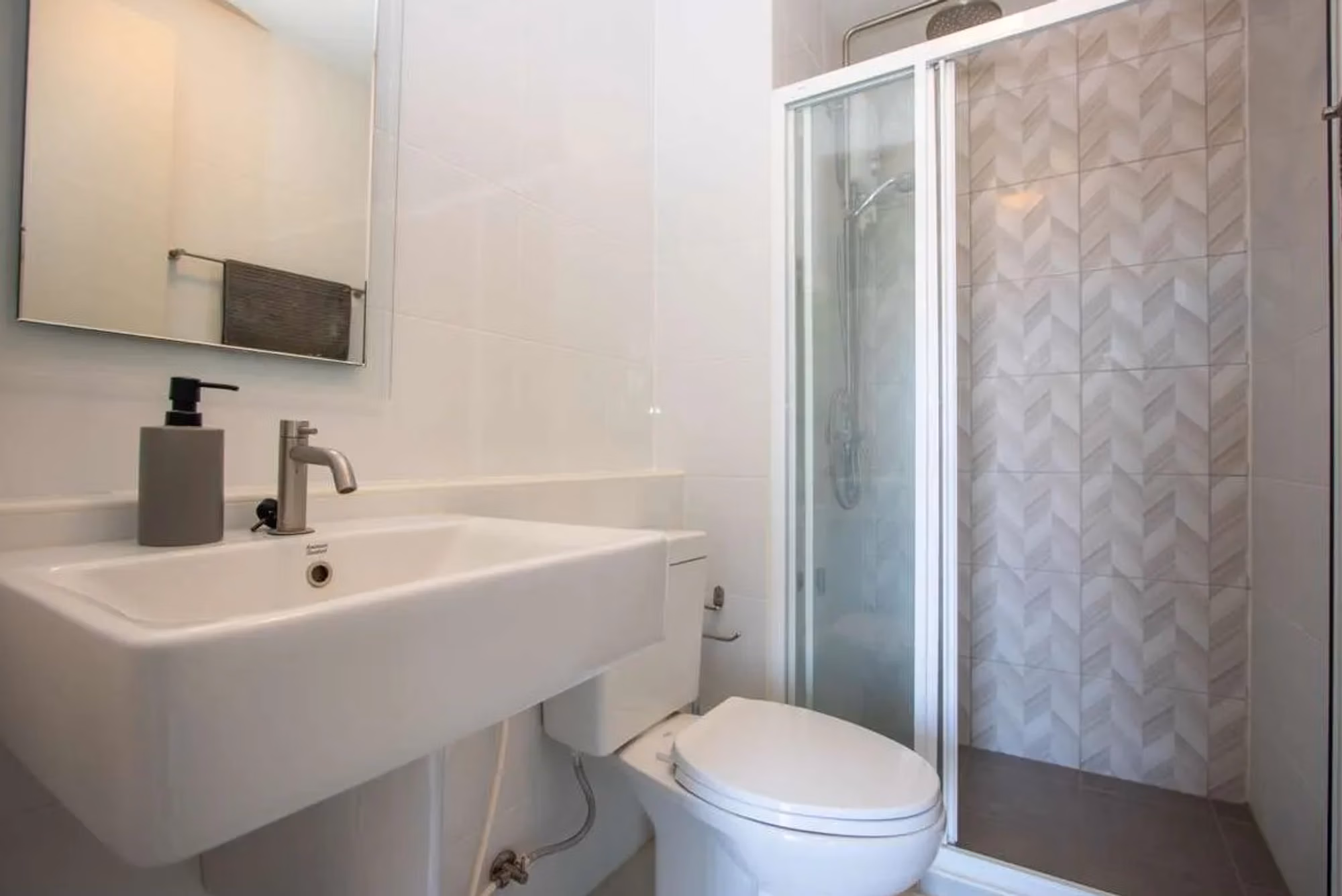 1 Bed Condo for Sale in Mueang Chiang Mai - Image 5