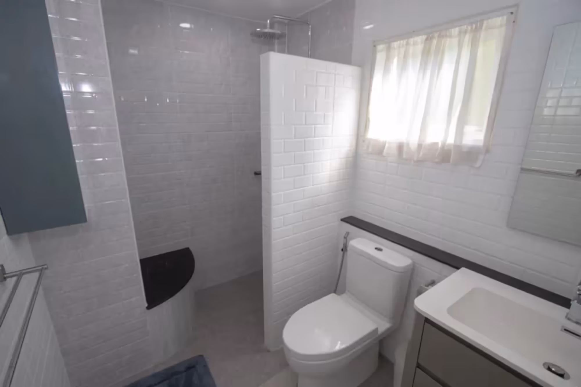 5 Bedroom House - Image 7