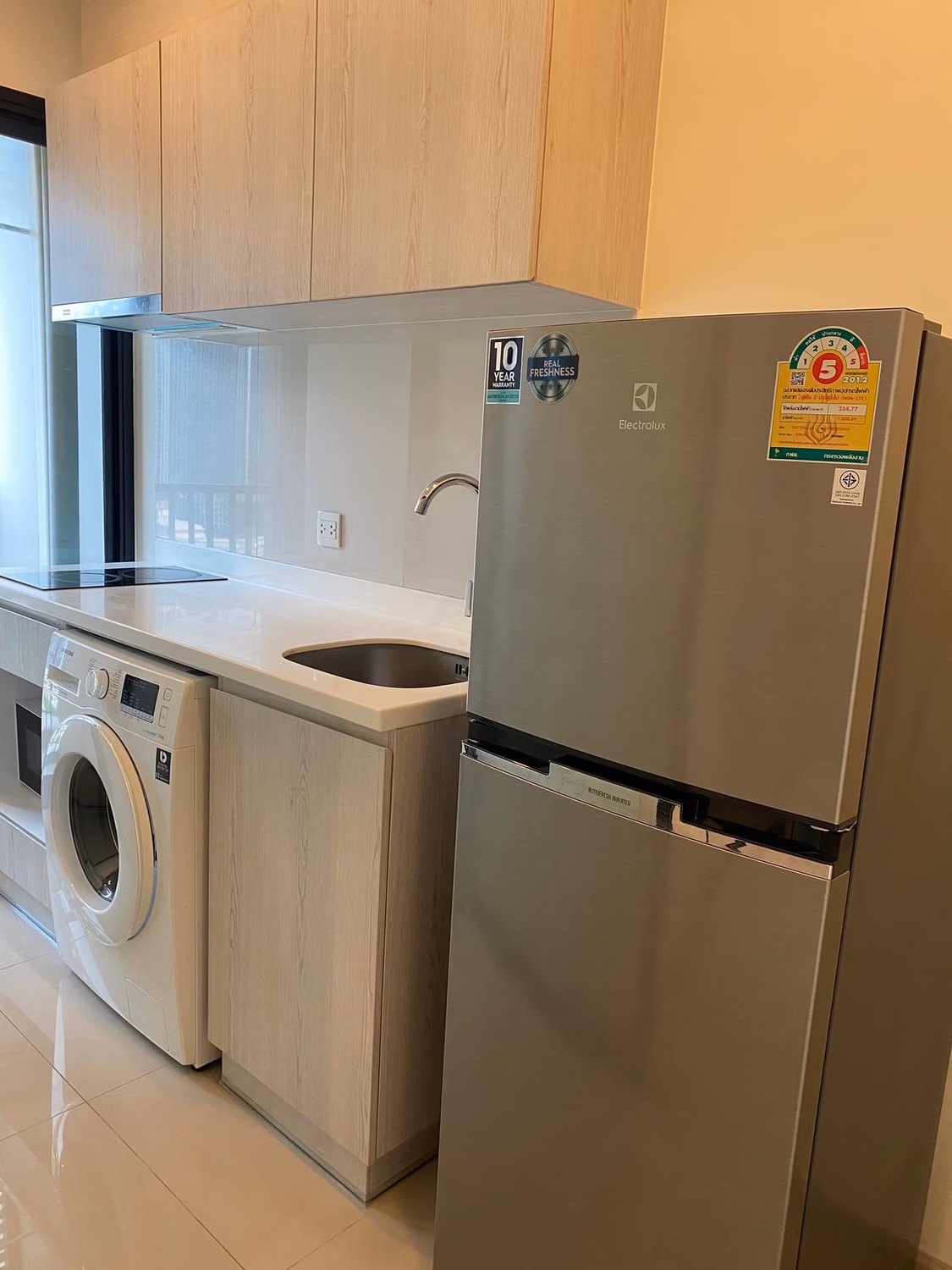 Condo for Rent at Life Asoke - Image 4