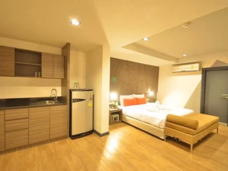 60 Bed Commercial for Rent and Sale in Sathon
