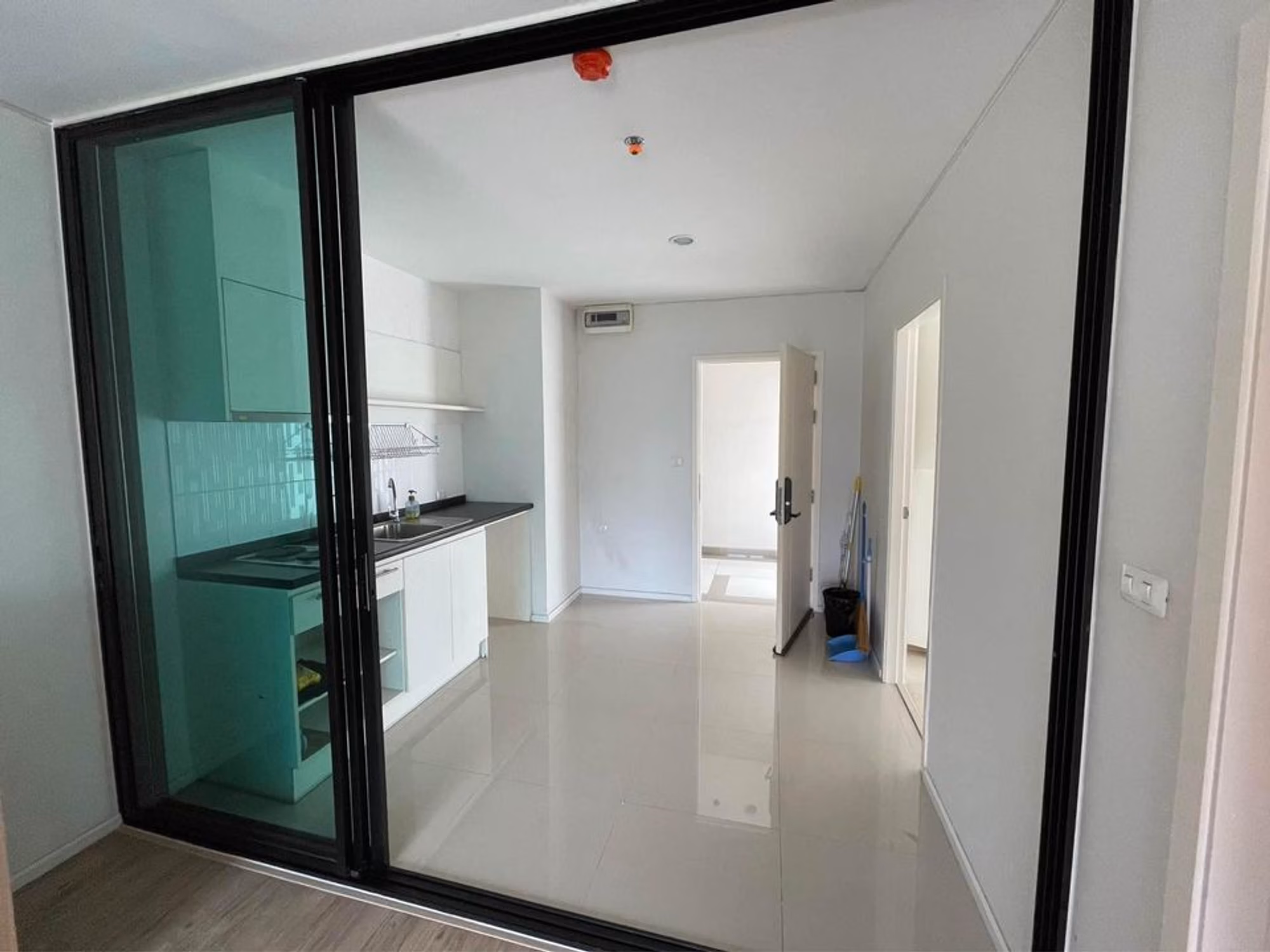 2 ห้องนอน Condo สำหรับ ขาย ใน ห้วยขวาง - Image 3