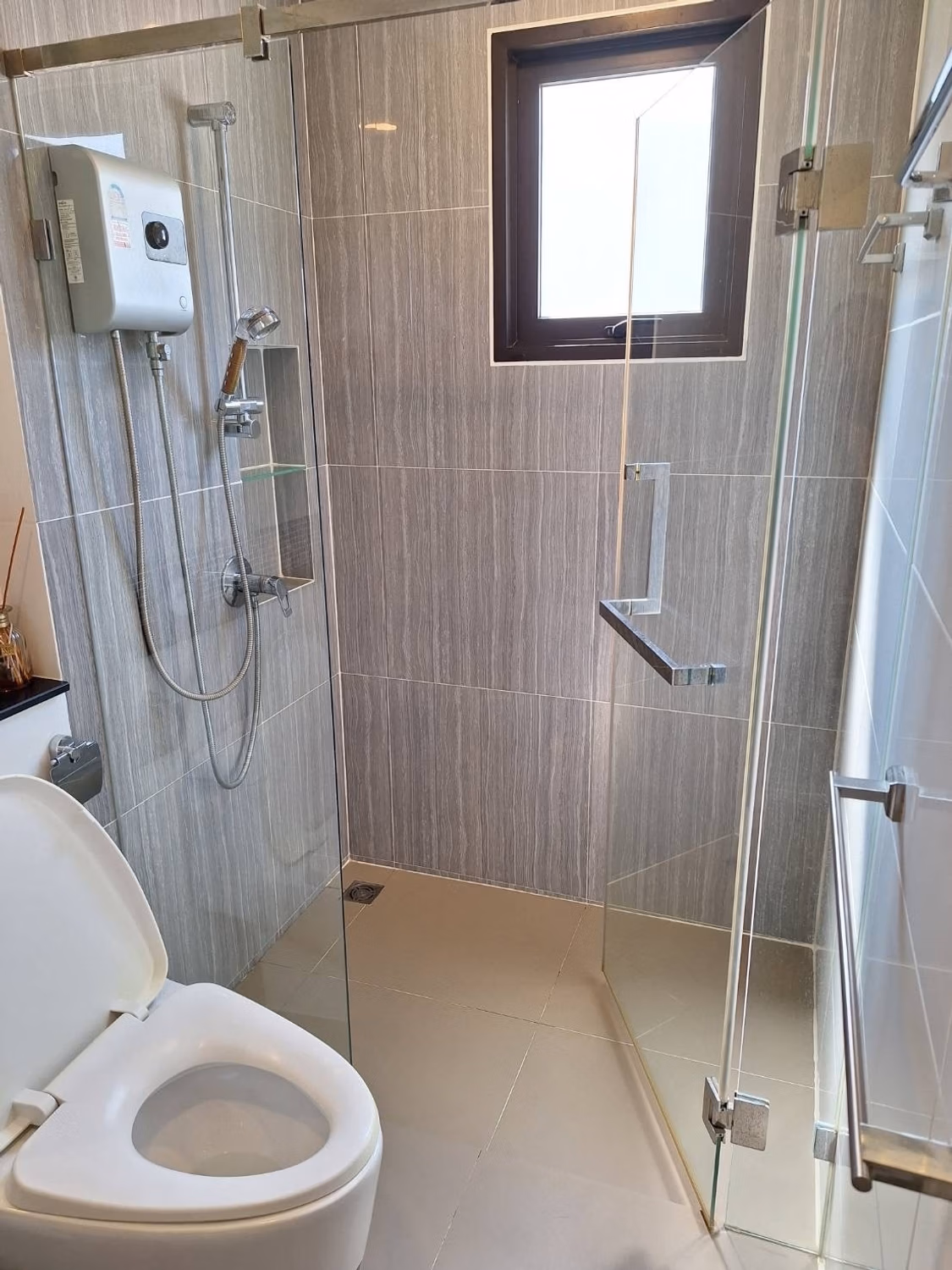4 Bed House for Sale in Prawet - Image 11