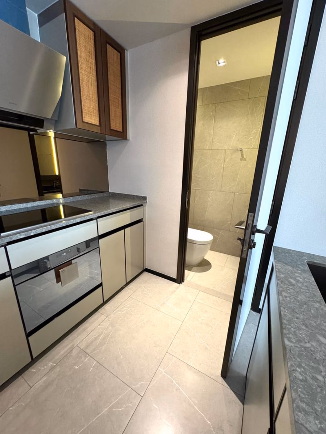 Condo for Rent at The Reserve Sukhumvit 61 - Image 12