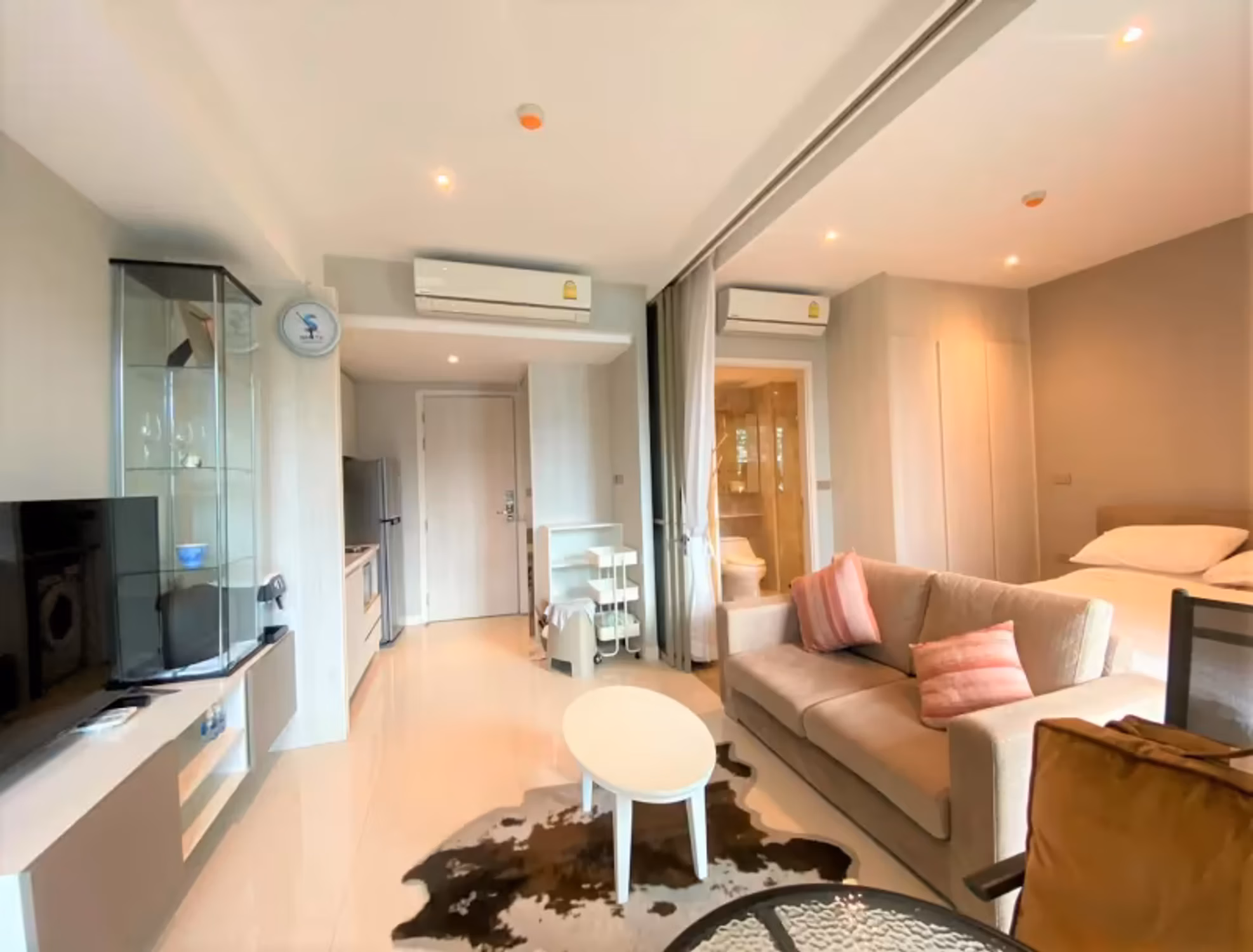Condo - Image 5