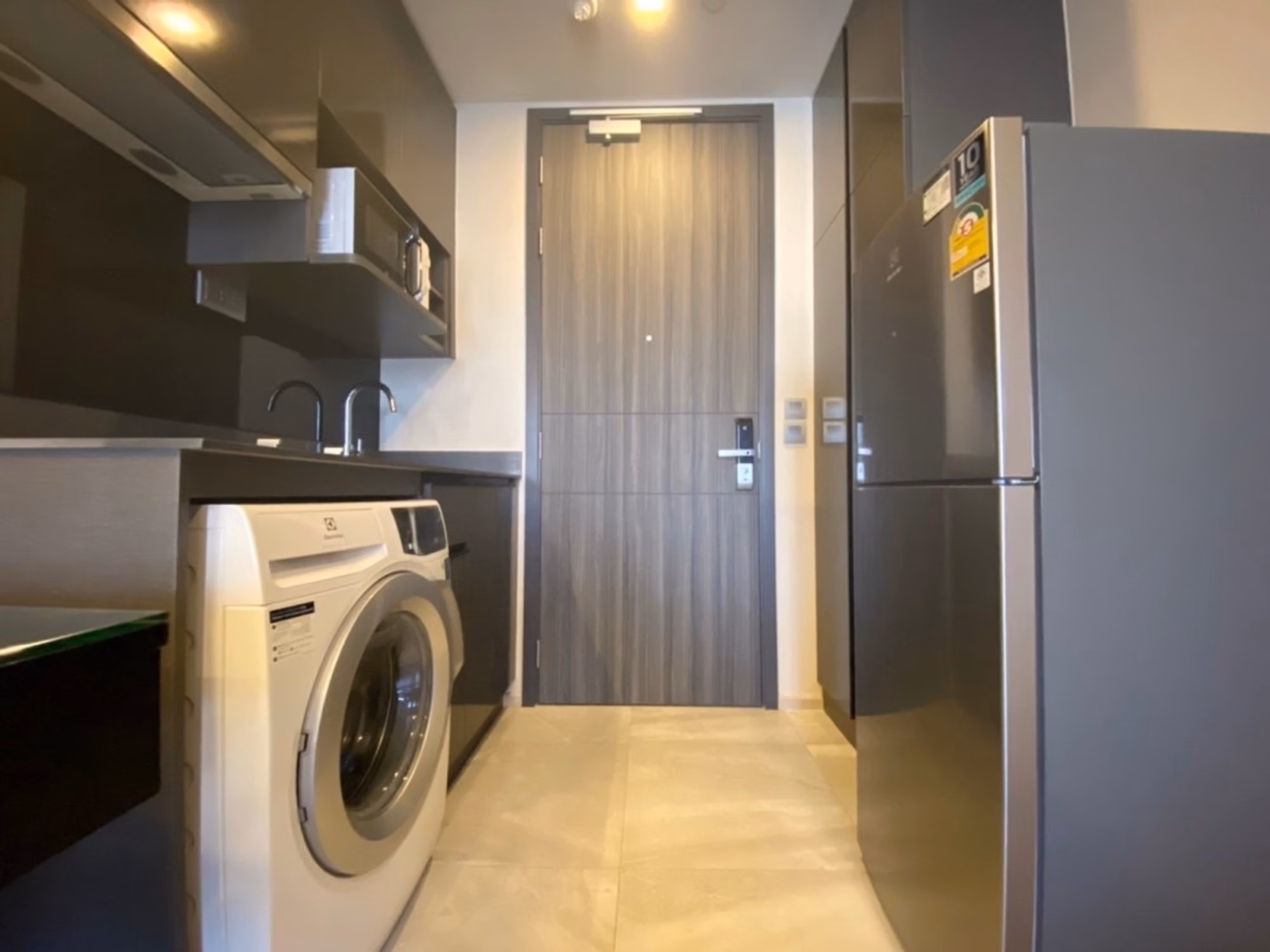 1 Bed Condo for Rent and Sale  Near Asok BTS - Image 3