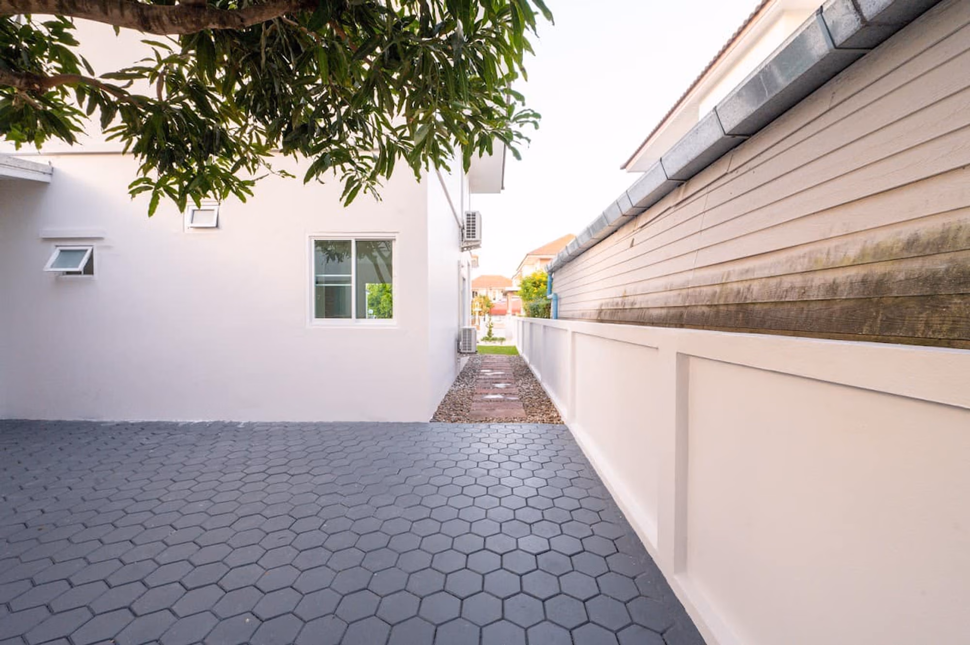 House for Sale in Ton Pao, San Kamphaeng. - Image 12