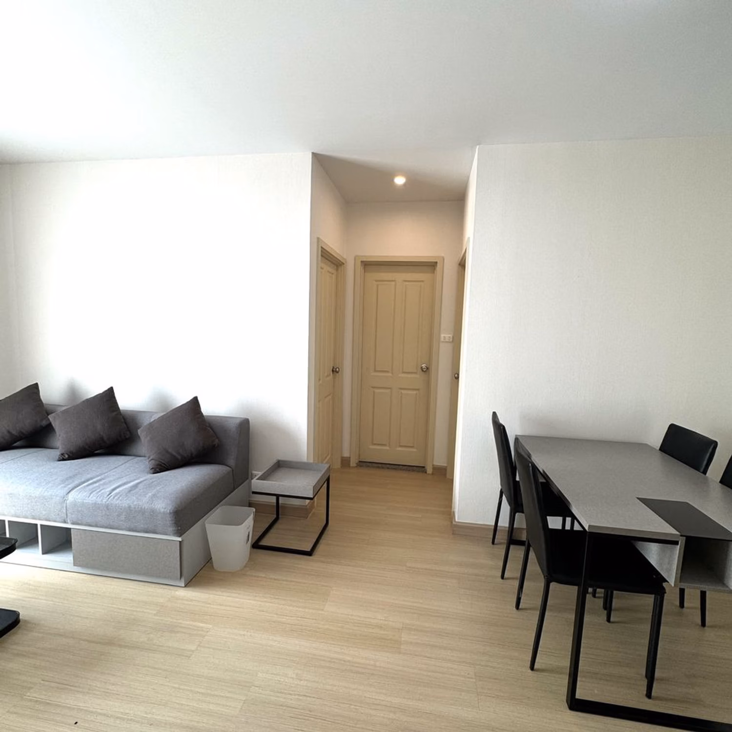 2 Bed Condo for Rent and Sale  Near Phra Ram 9 MRT - Image 11