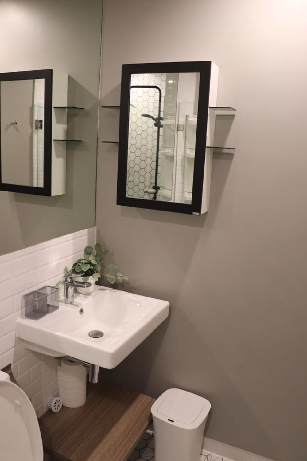 Condo for Rent at Altitude Unicorn Sathorn - Image 5