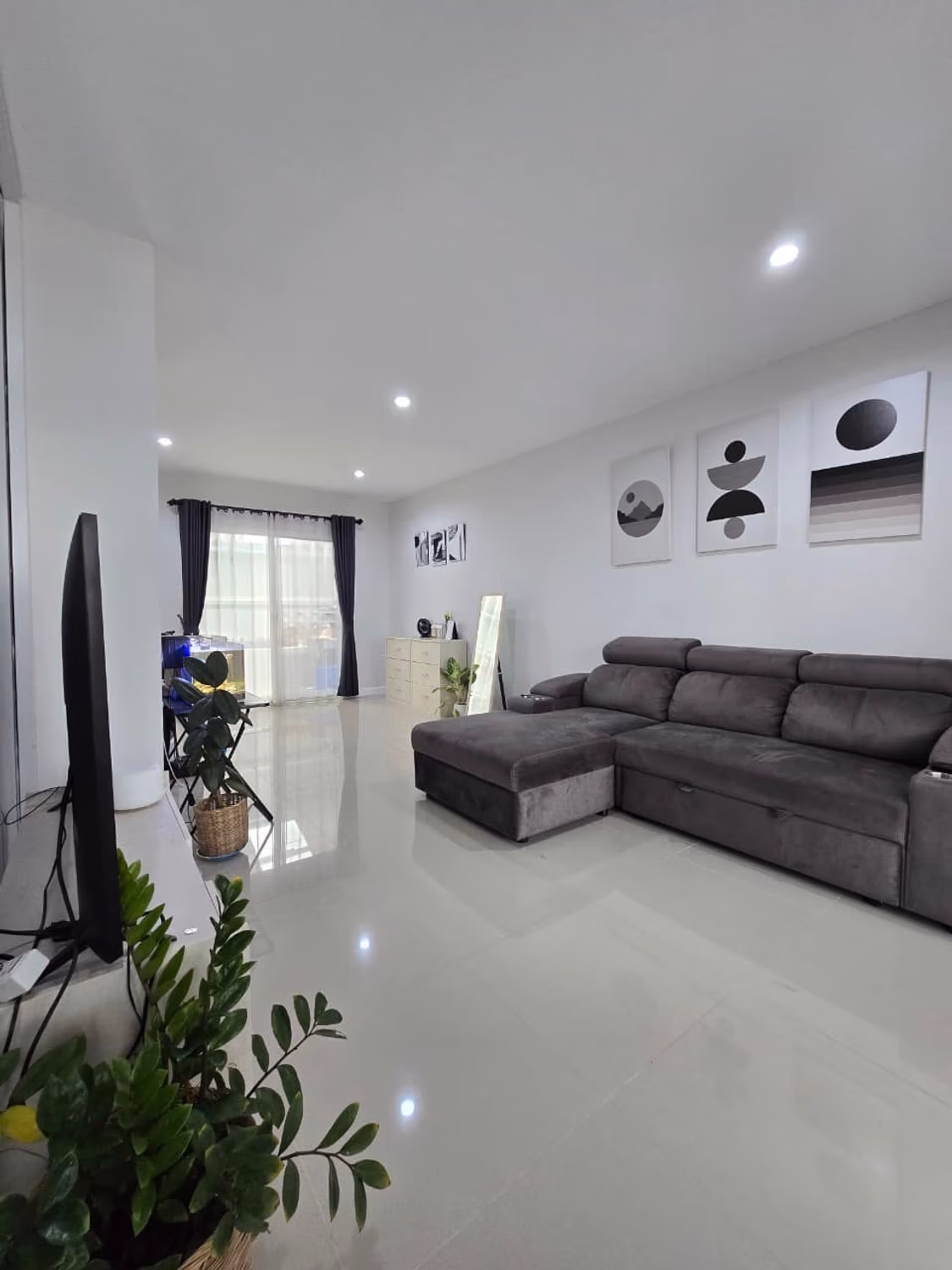 3 ห้องนอน Townhouse สำหรับ ขาย ใน สันทราย - Image 2