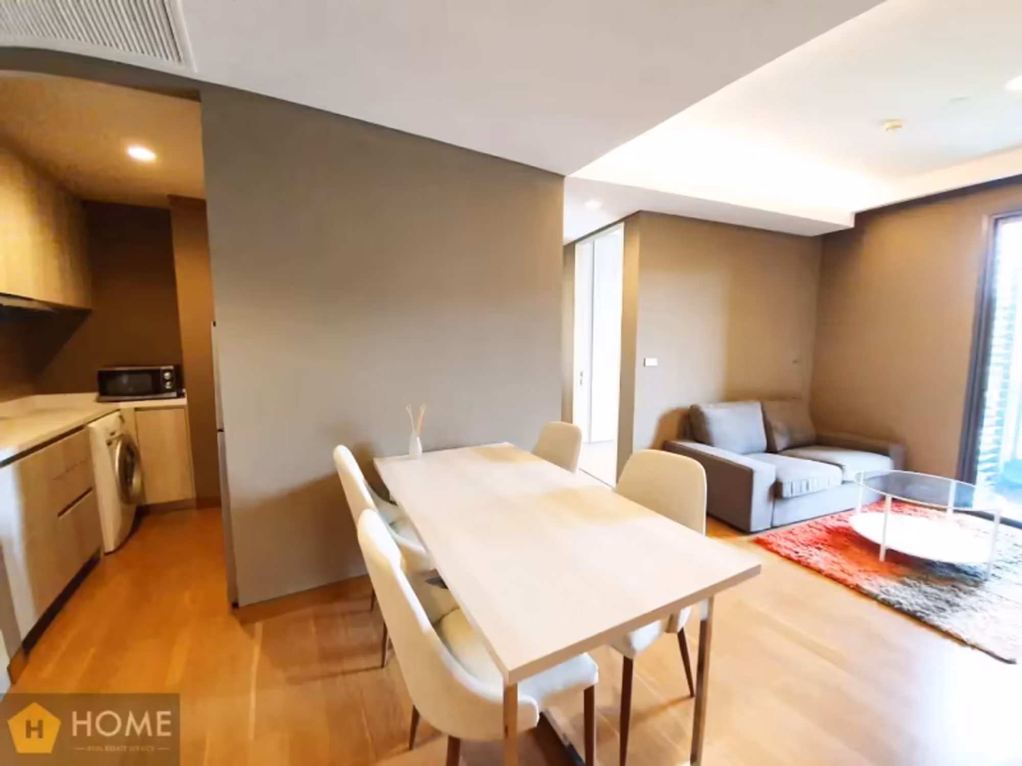 2 Bedroom Condo for Rent at The Lumpini 24 - Image 3