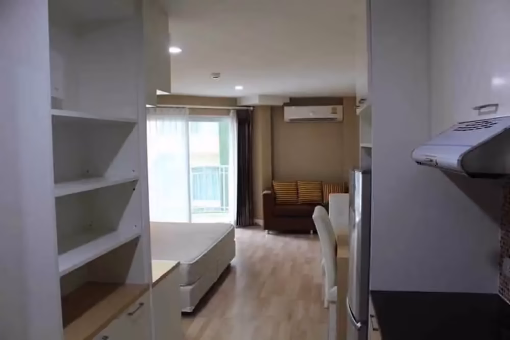 Studio for Rent in Suthep, Mueang Chiang Mai - Image 4