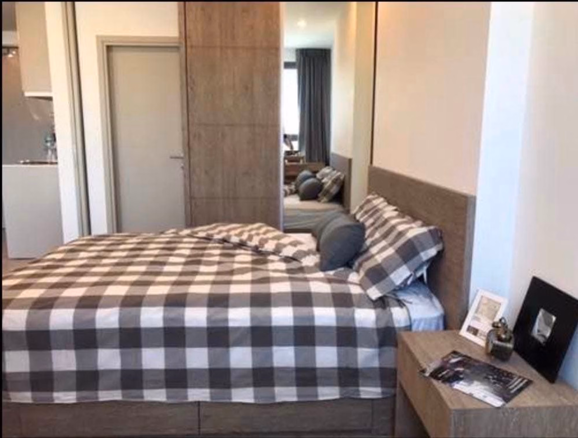 1 Bed Condo for Rent  Near Sala Daeng BTS - Image 8