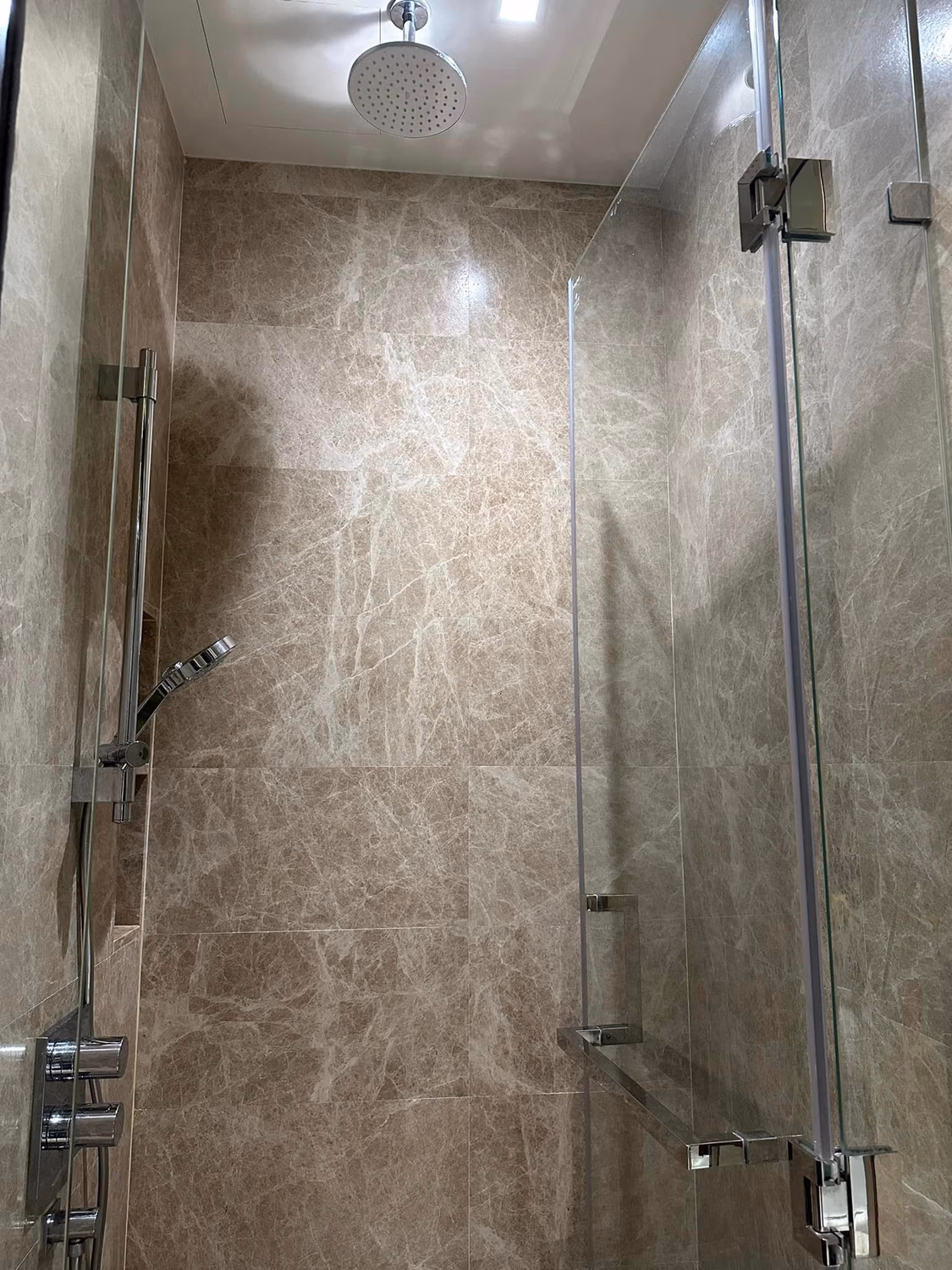 Condo for Sale at 28 Chidlom by SC Asset   - Image 10