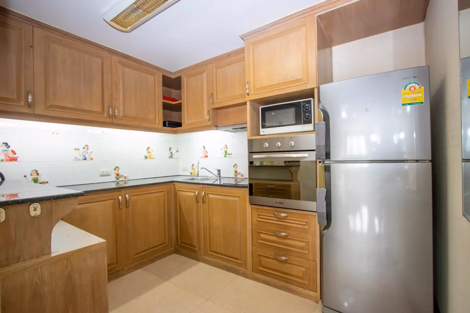 Nakornping Condo - Image 2