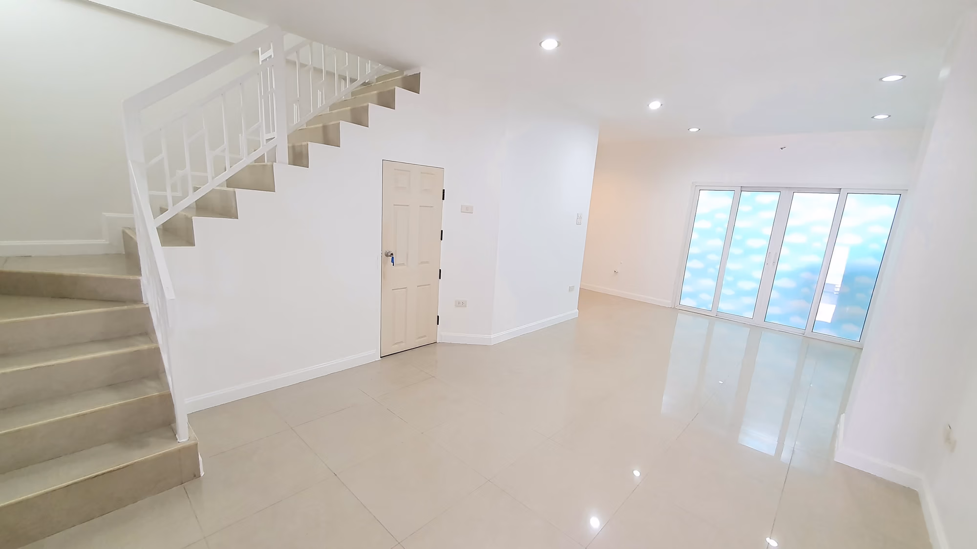 4 ห้องนอน Townhouse สำหรับ จำหน่าย ใน ดอนเมือง - Image 3
