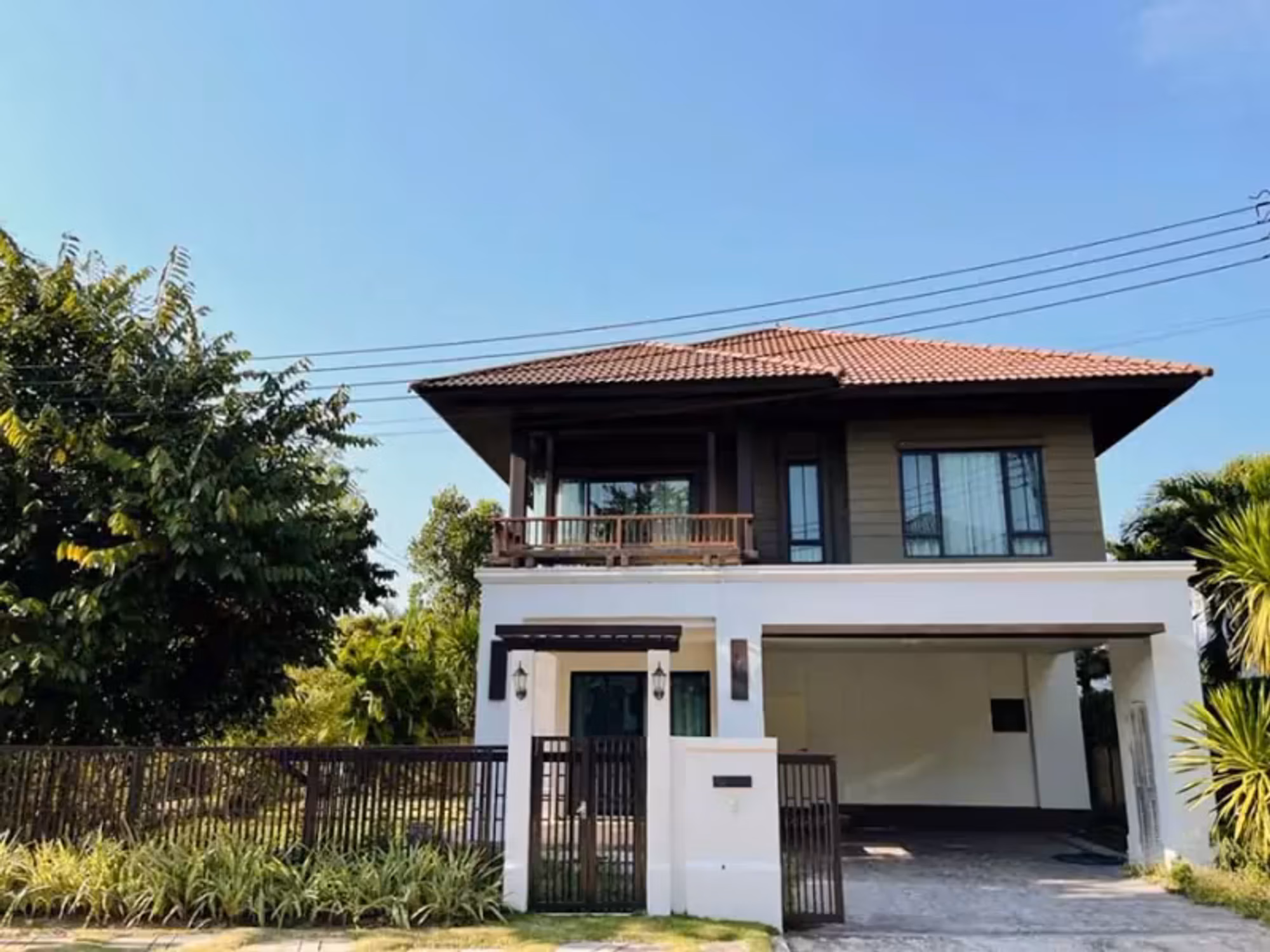 3 Bedroom House - Image 1