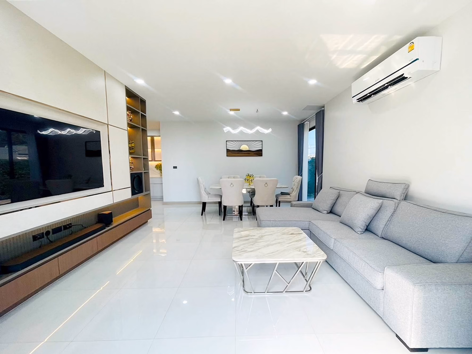 4 ห้องนอน บ้าน สำหรับ ขาย ใน Hang Dong - Image 2