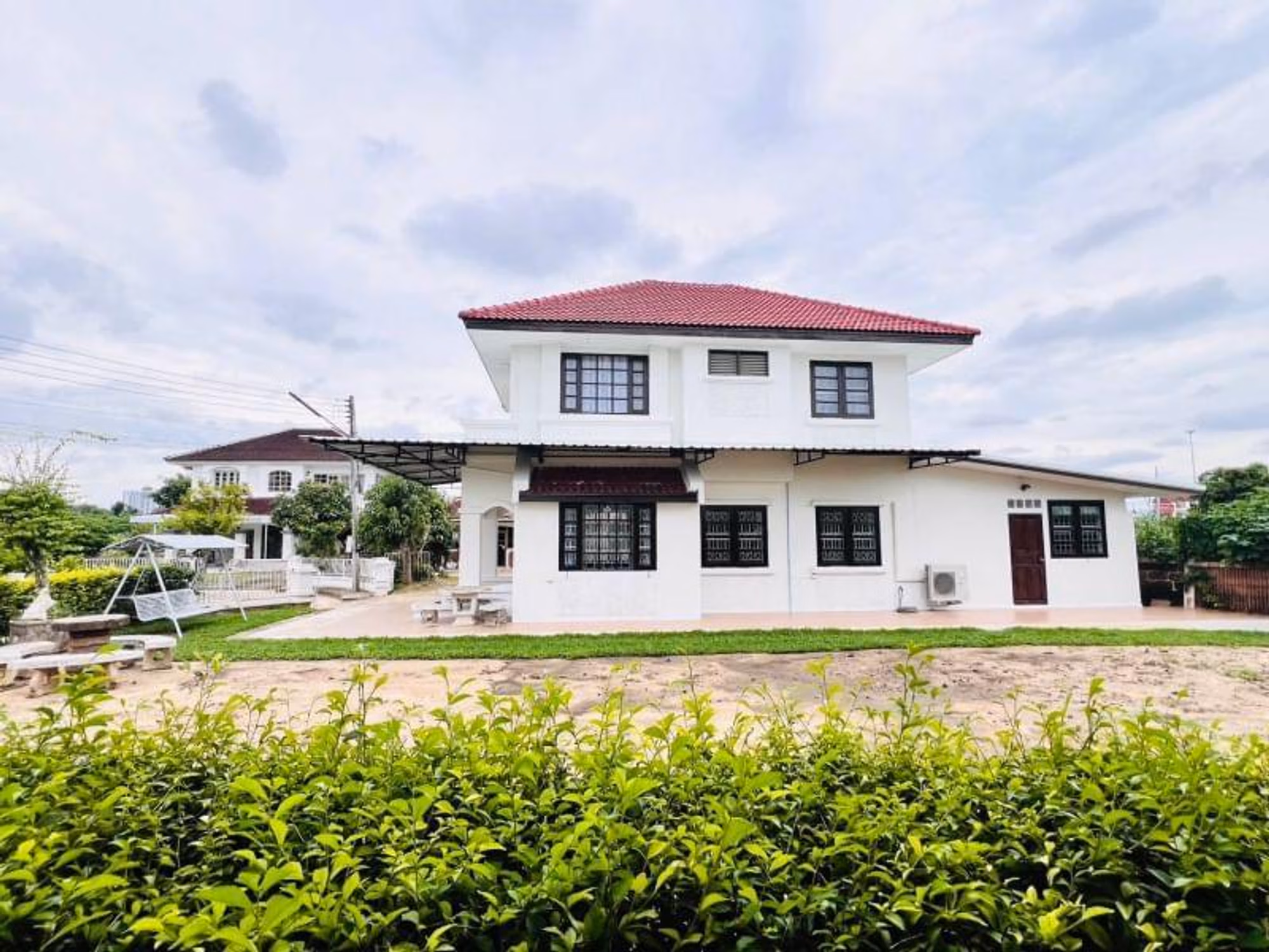 3 ห้องนอน บ้าน สำหรับ จำหน่าย ใน Mueang Chiang Mai District - Image 2