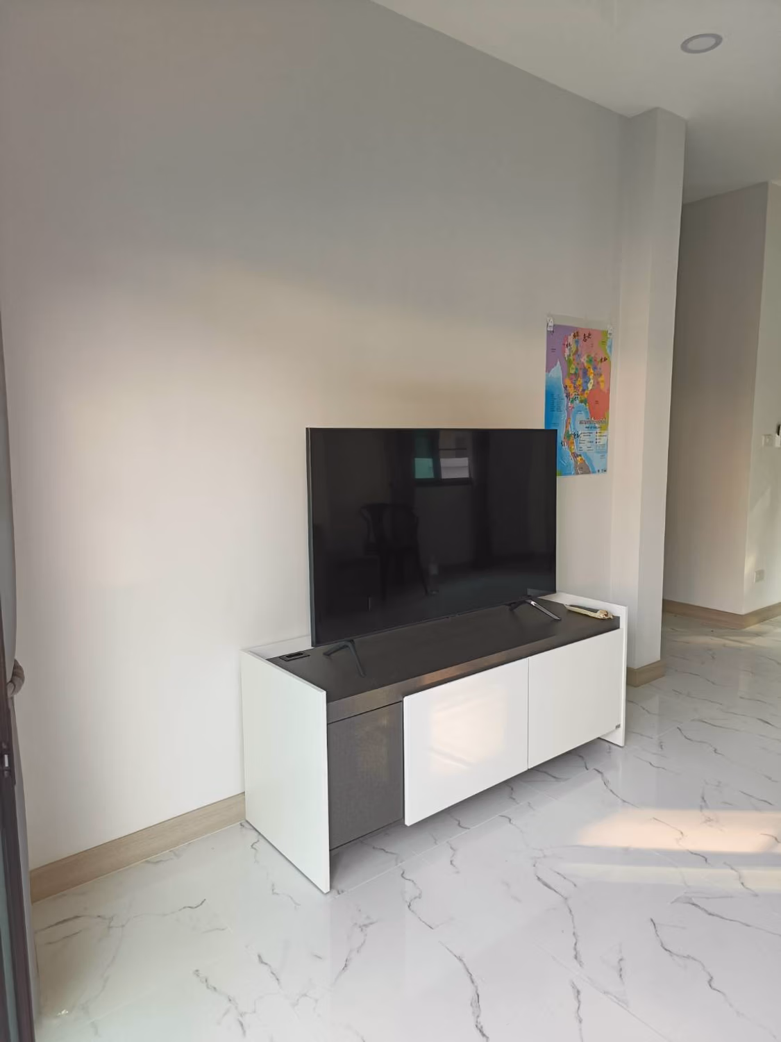 3 Bed House for Rent in Mueang Chiang Mai - Image 5