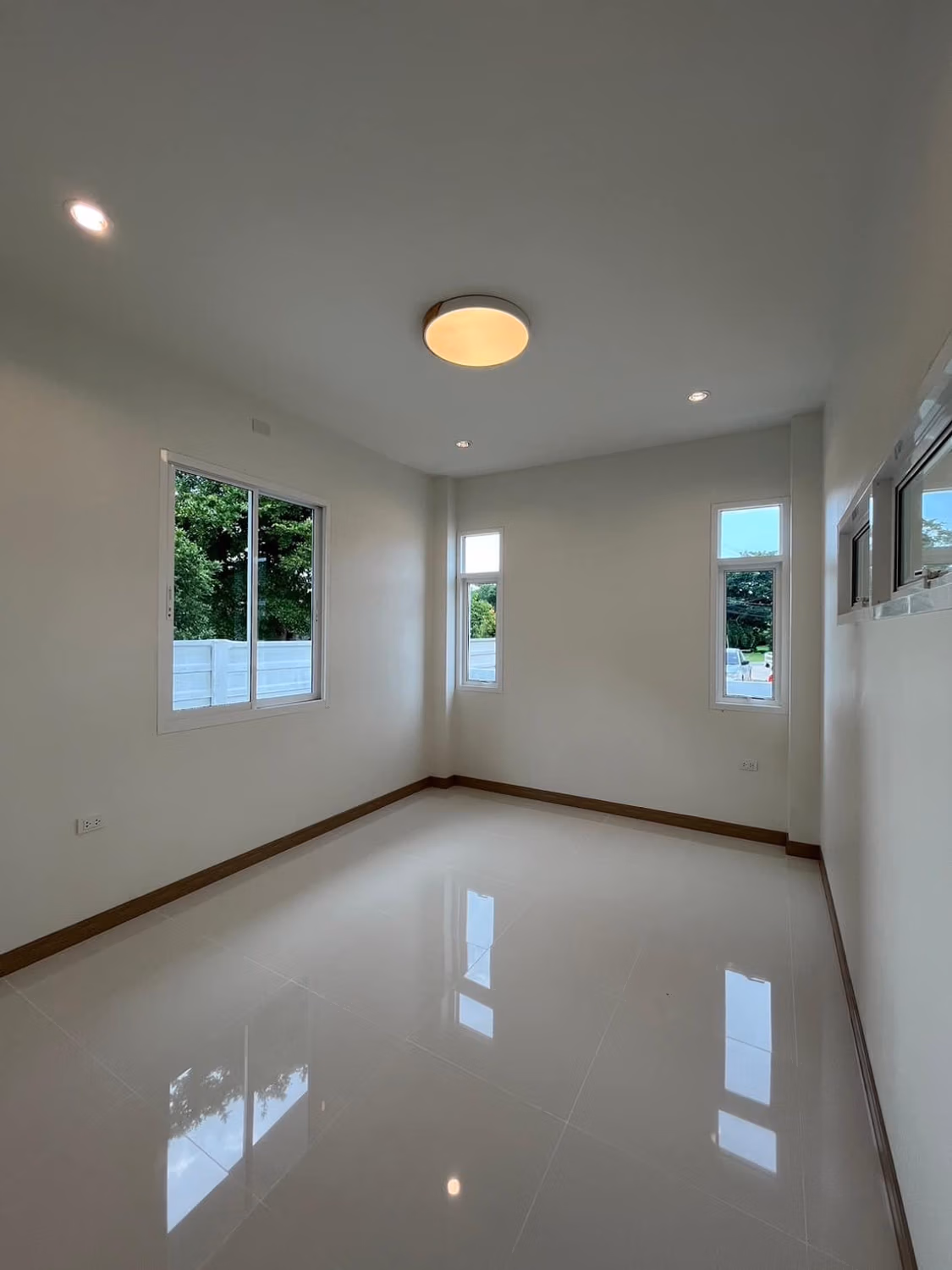 3 Bed House for Sale in San Sai - Image 5
