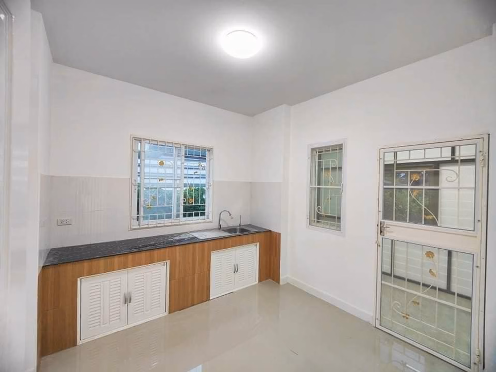 3 Bed House for Sale in Doi Saket - Image 8