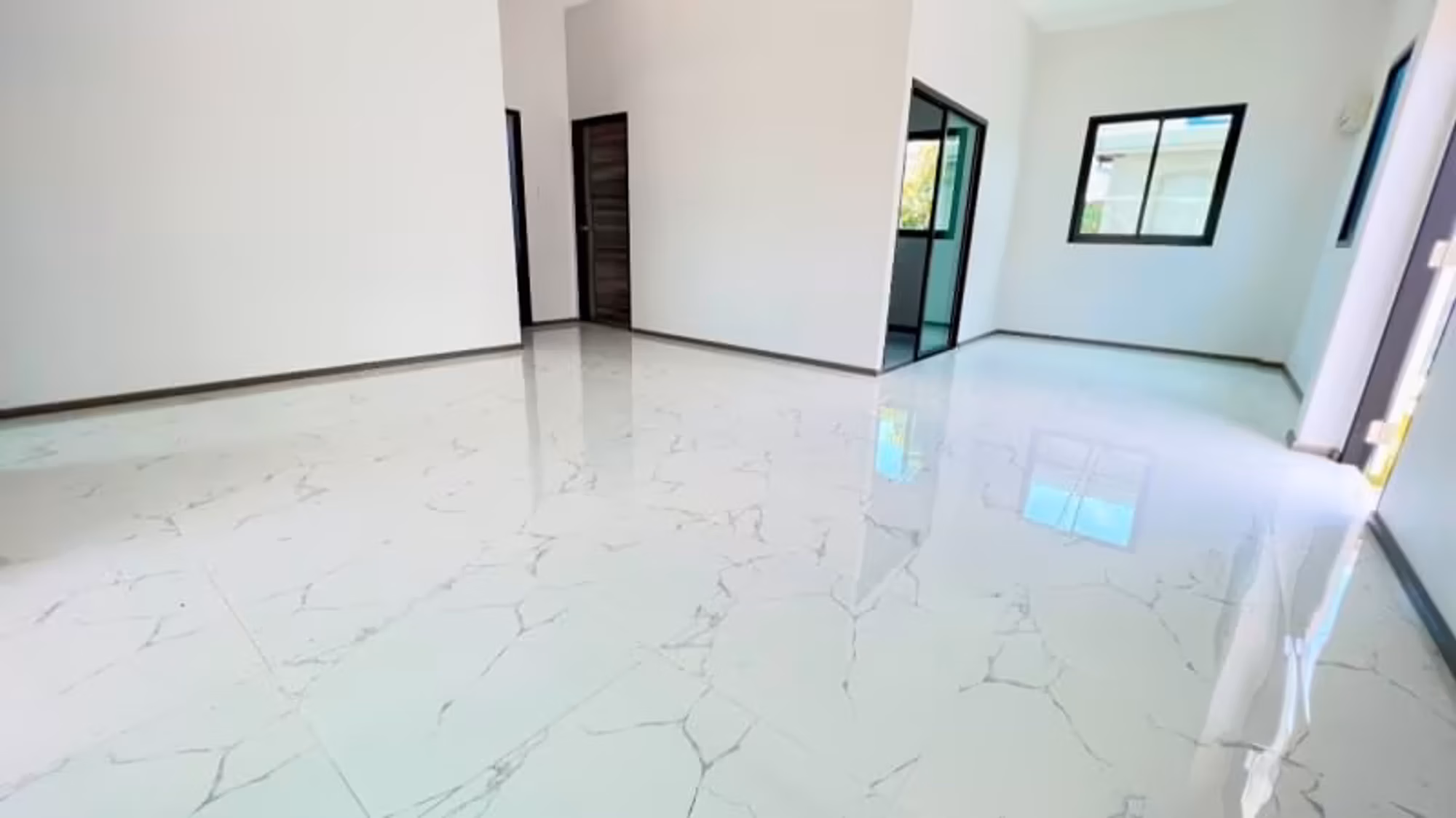 3 Bedroom House - Image 6