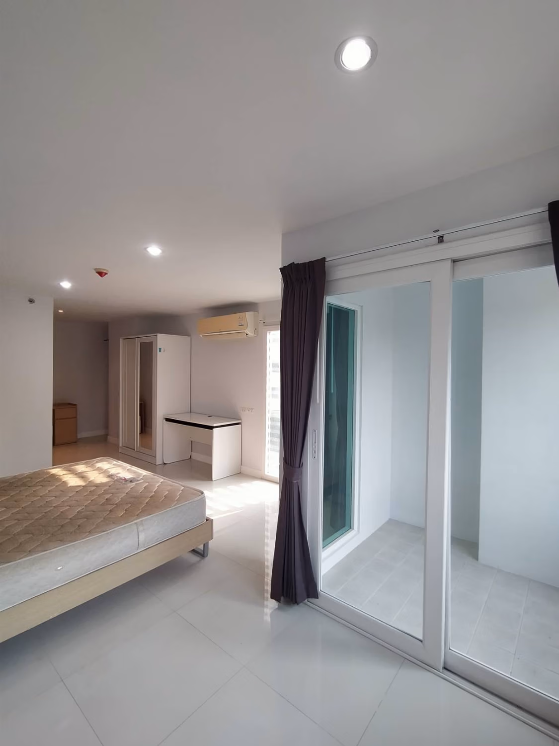 2 Bed Condo for Rent and Sale in Mueang Chiang Mai - Image 10