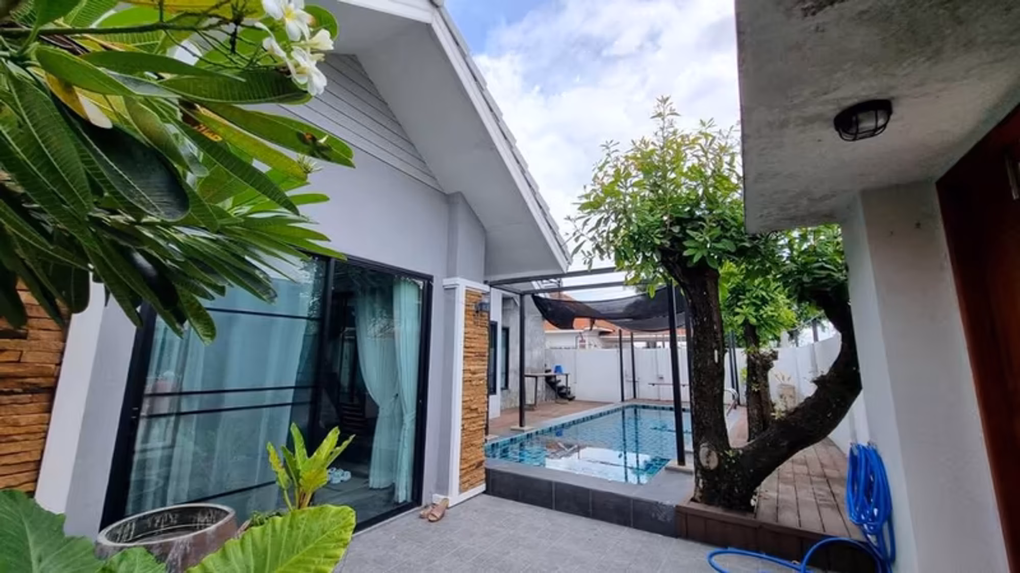 3 Bedroom House - Image 3