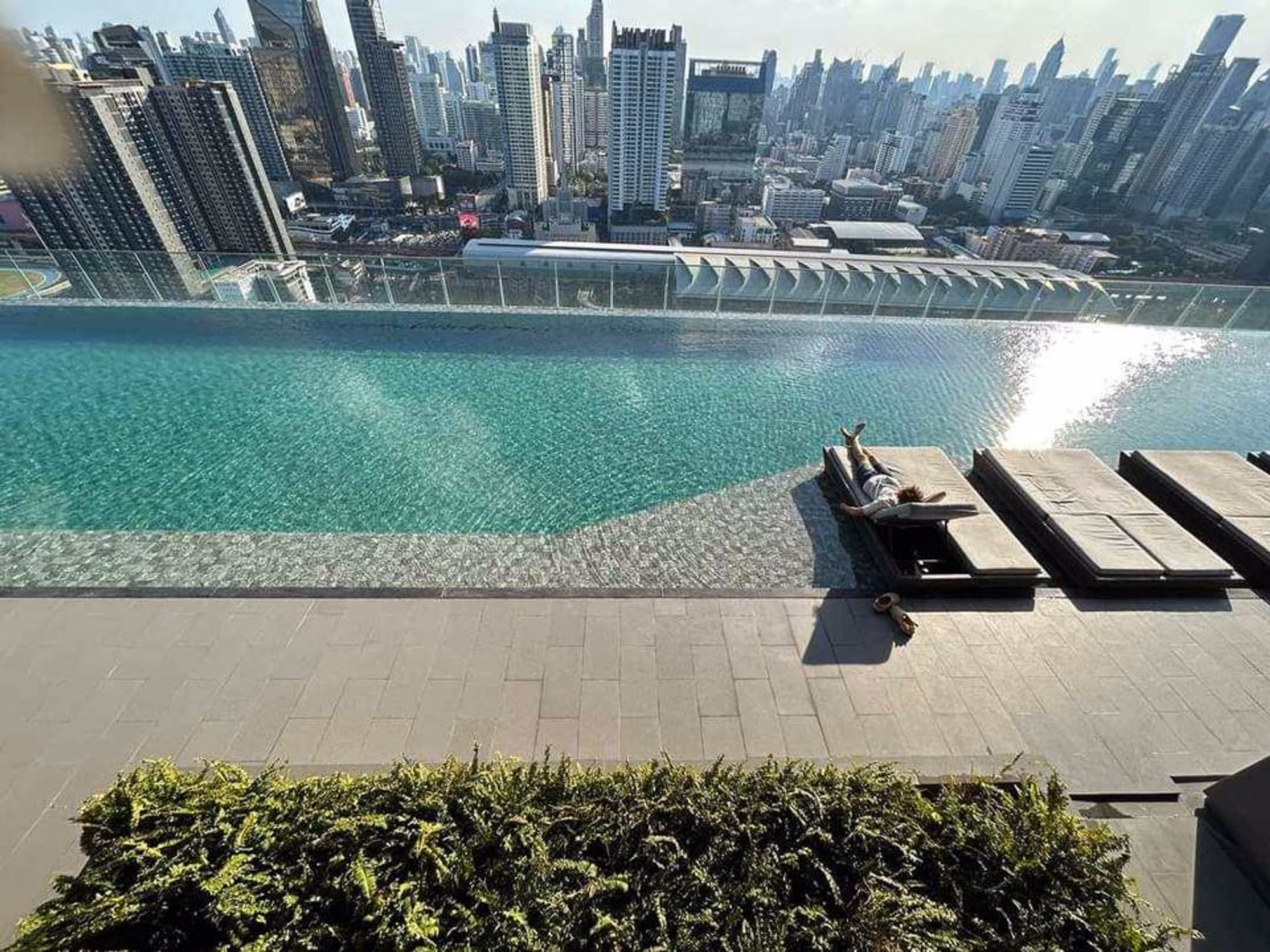 Condo for Rent at Life Asoke Hype - Image 11