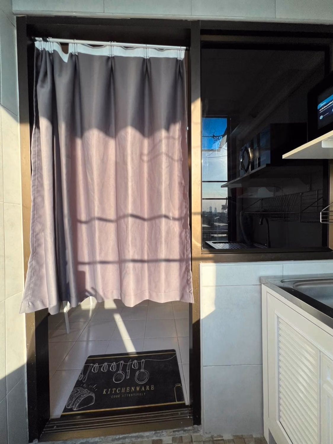 Condo for Rent at Fifty Resident Condominium - Image 10