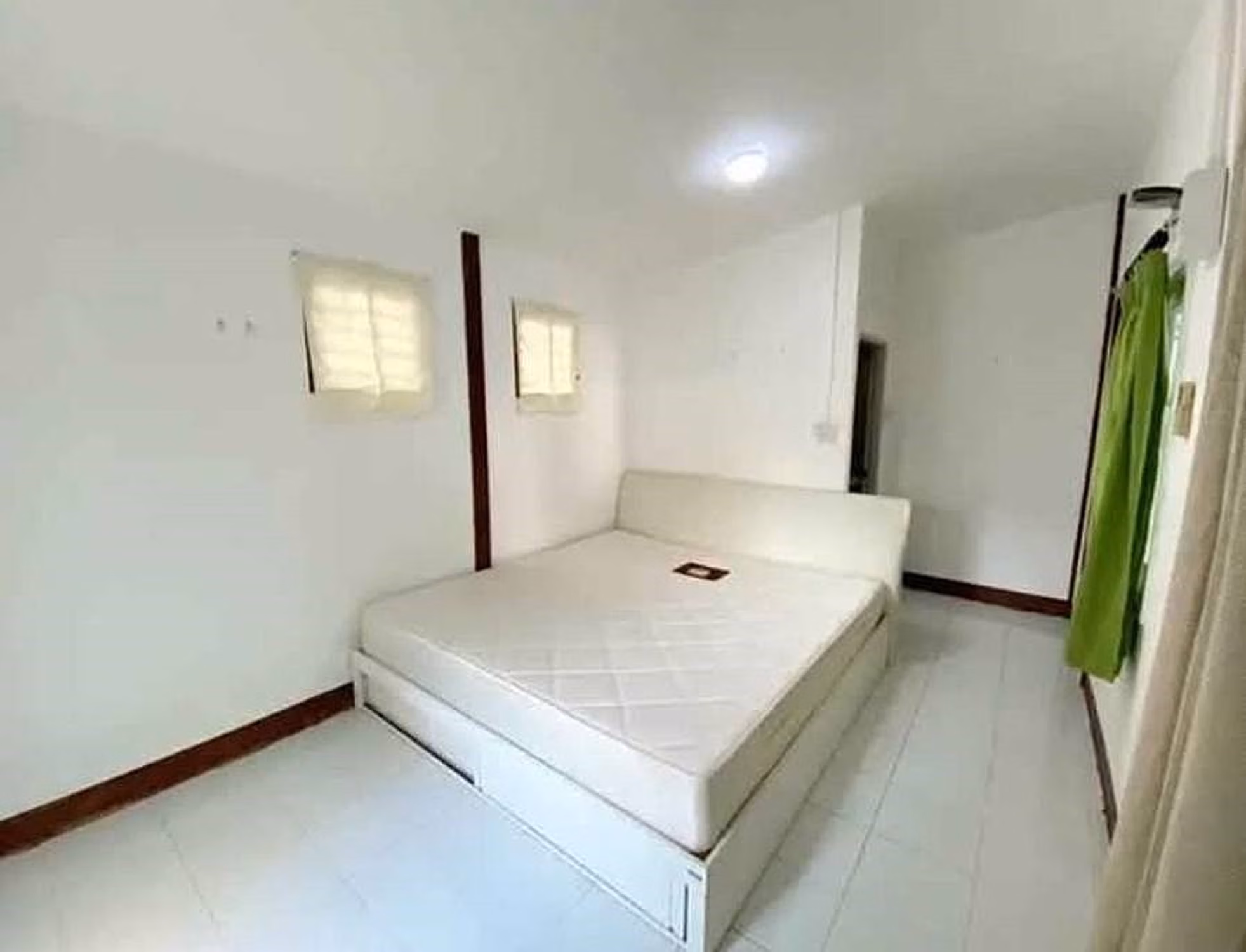 4 Bed House for Rent in Mueang Chiang Mai - Image 11