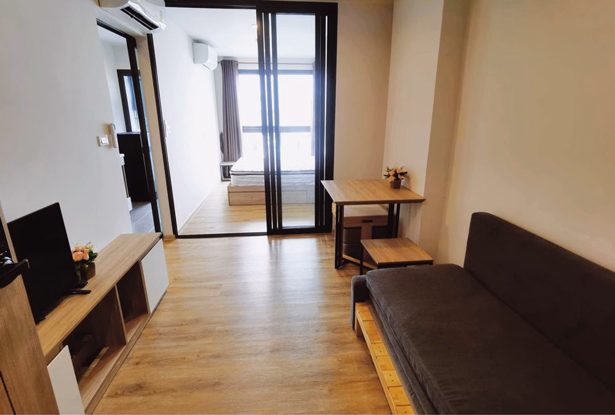 Condo - Image 1
