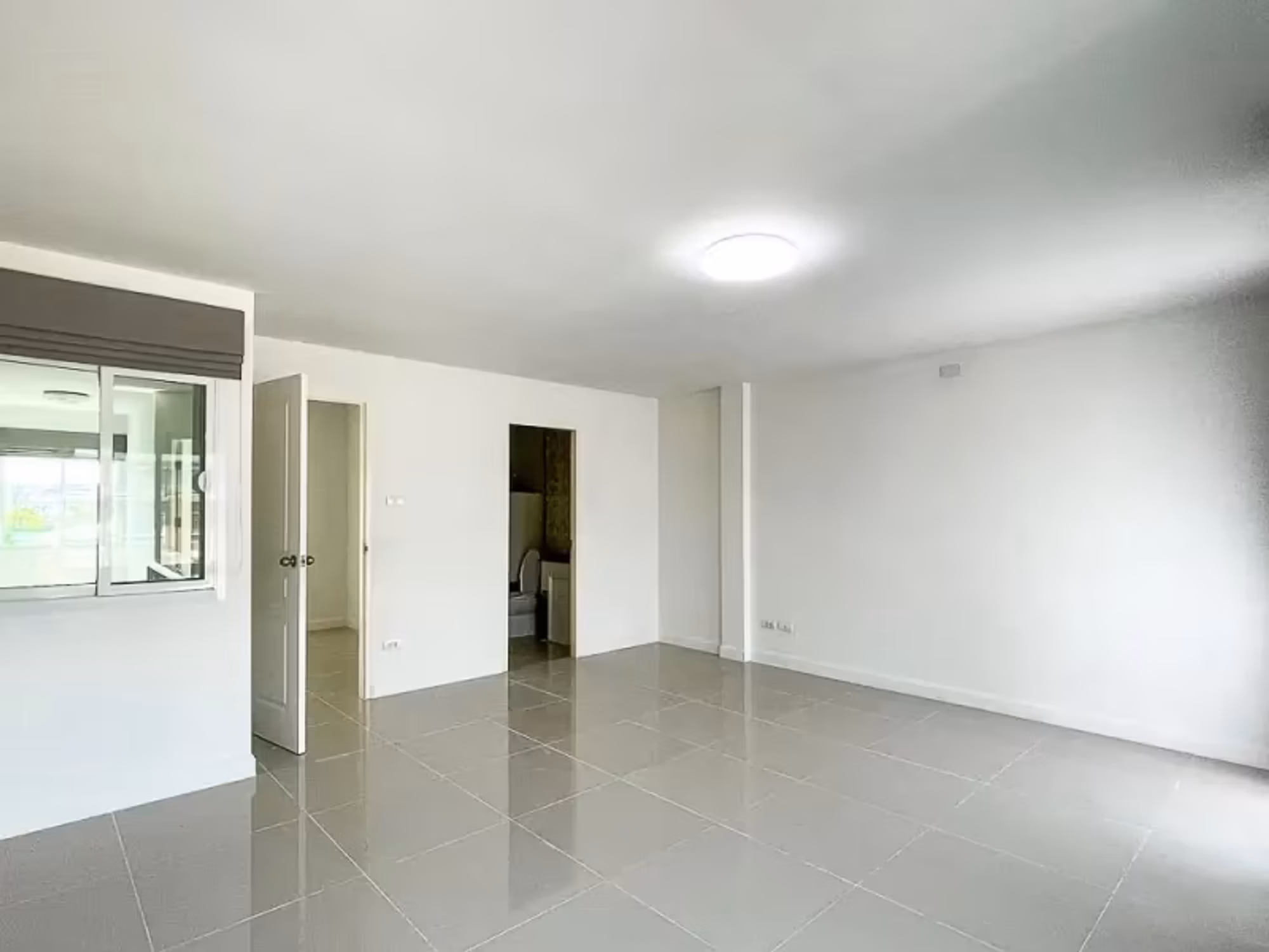 3 Bedroom House - Image 2