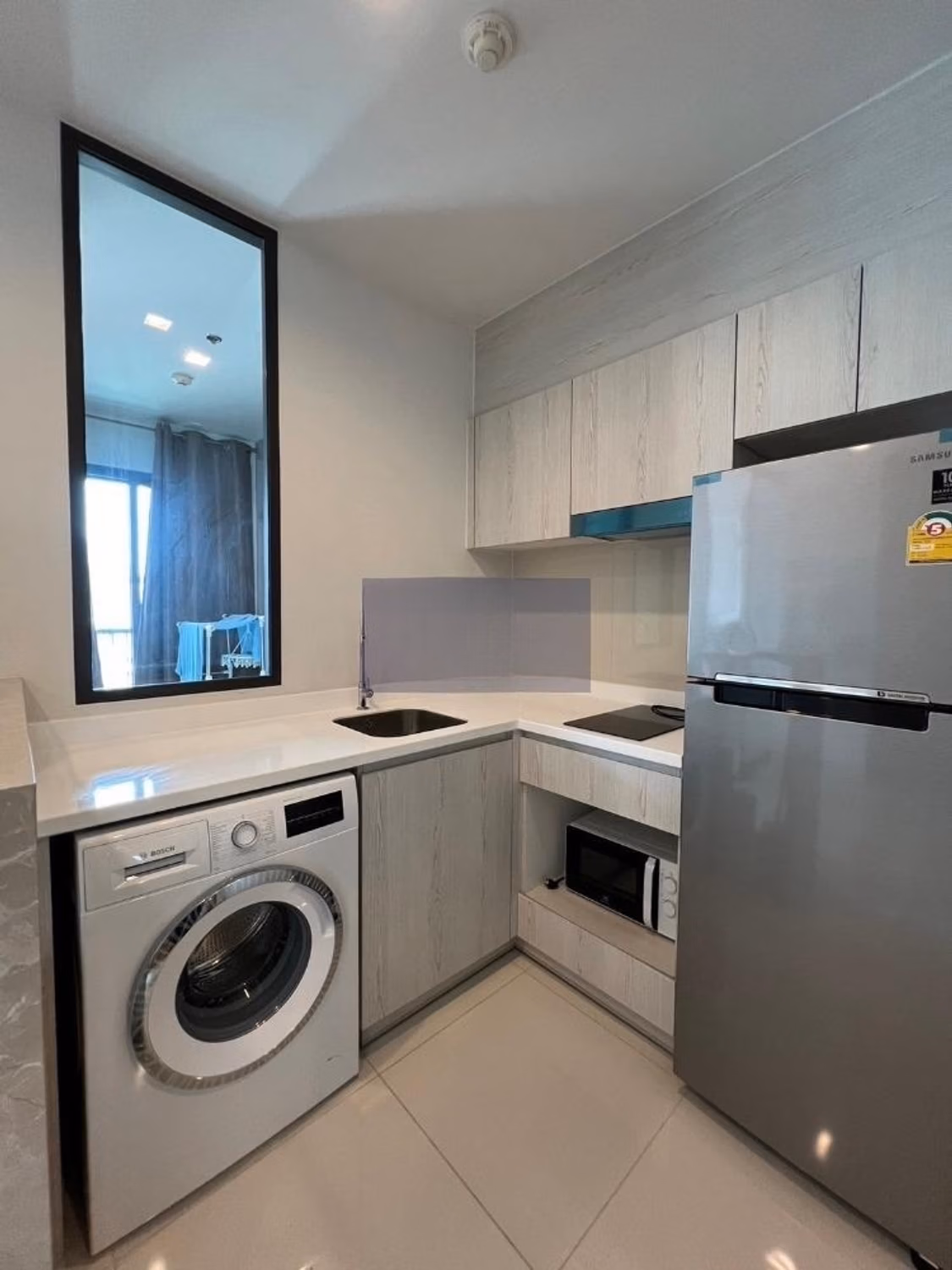 1 Bed Condo for Rent  Near Phloen Chit BTS - Image 9
