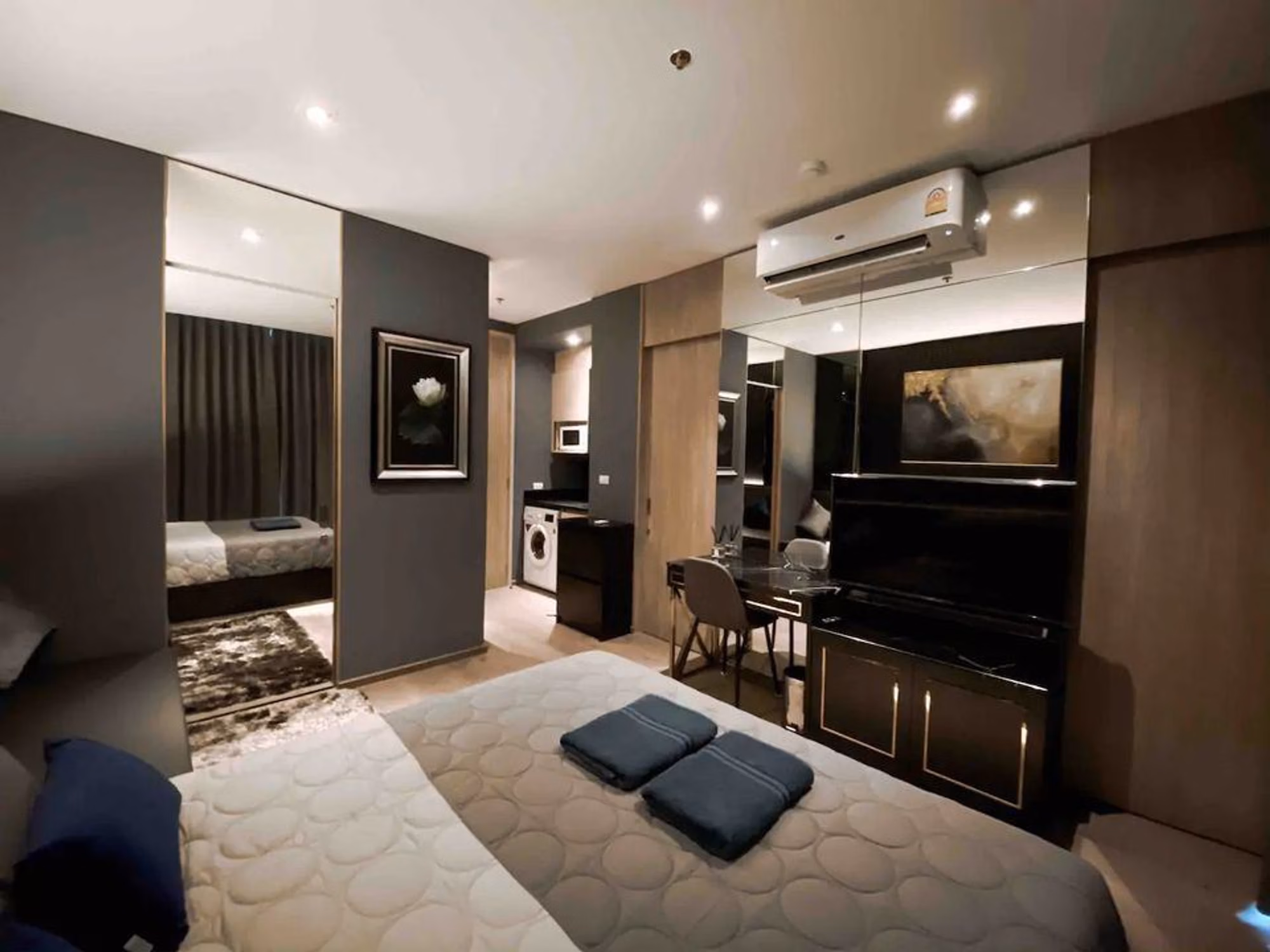 1 Bed Condo for Rent in Khlong Toei - Image 2